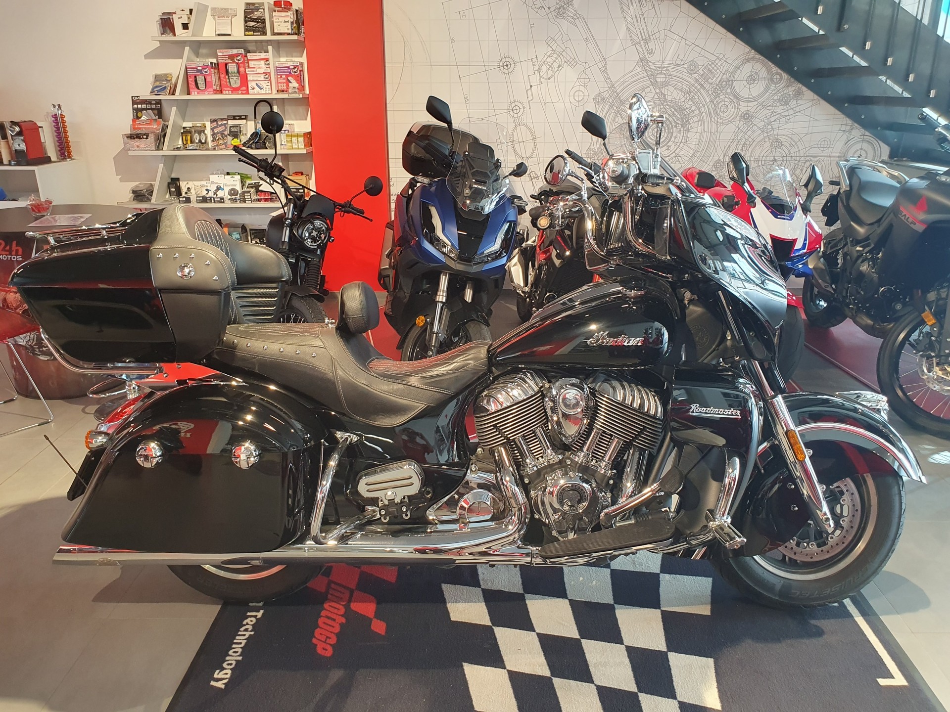INDIAN Roadmaster-image-2