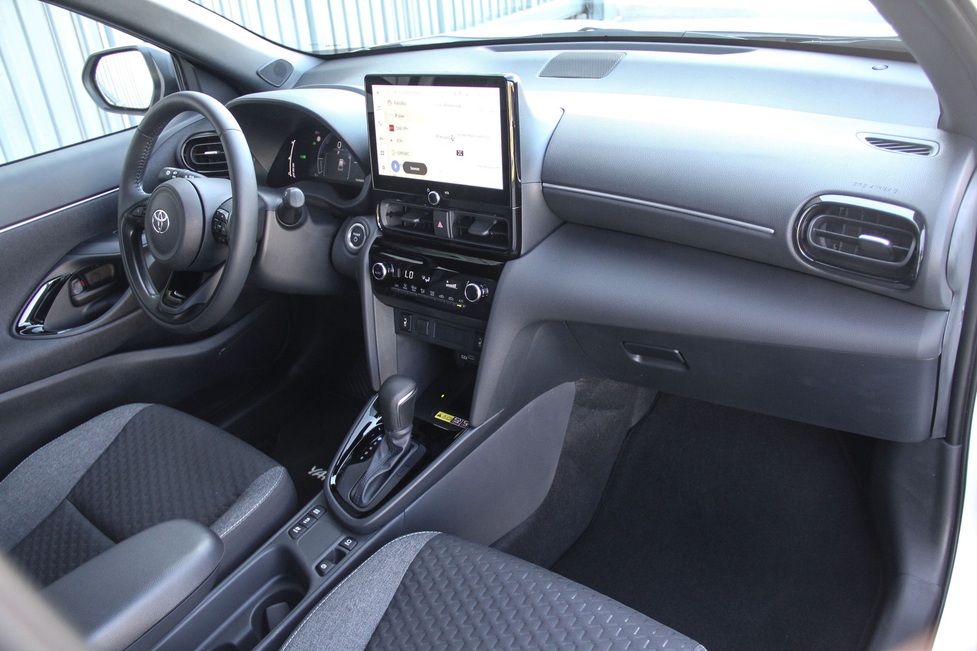 TOYOTA Yaris Cross 1.5 Trend e-CVT 130 🇯🇵 ⭐⭐⭐⭐⭐-image-8