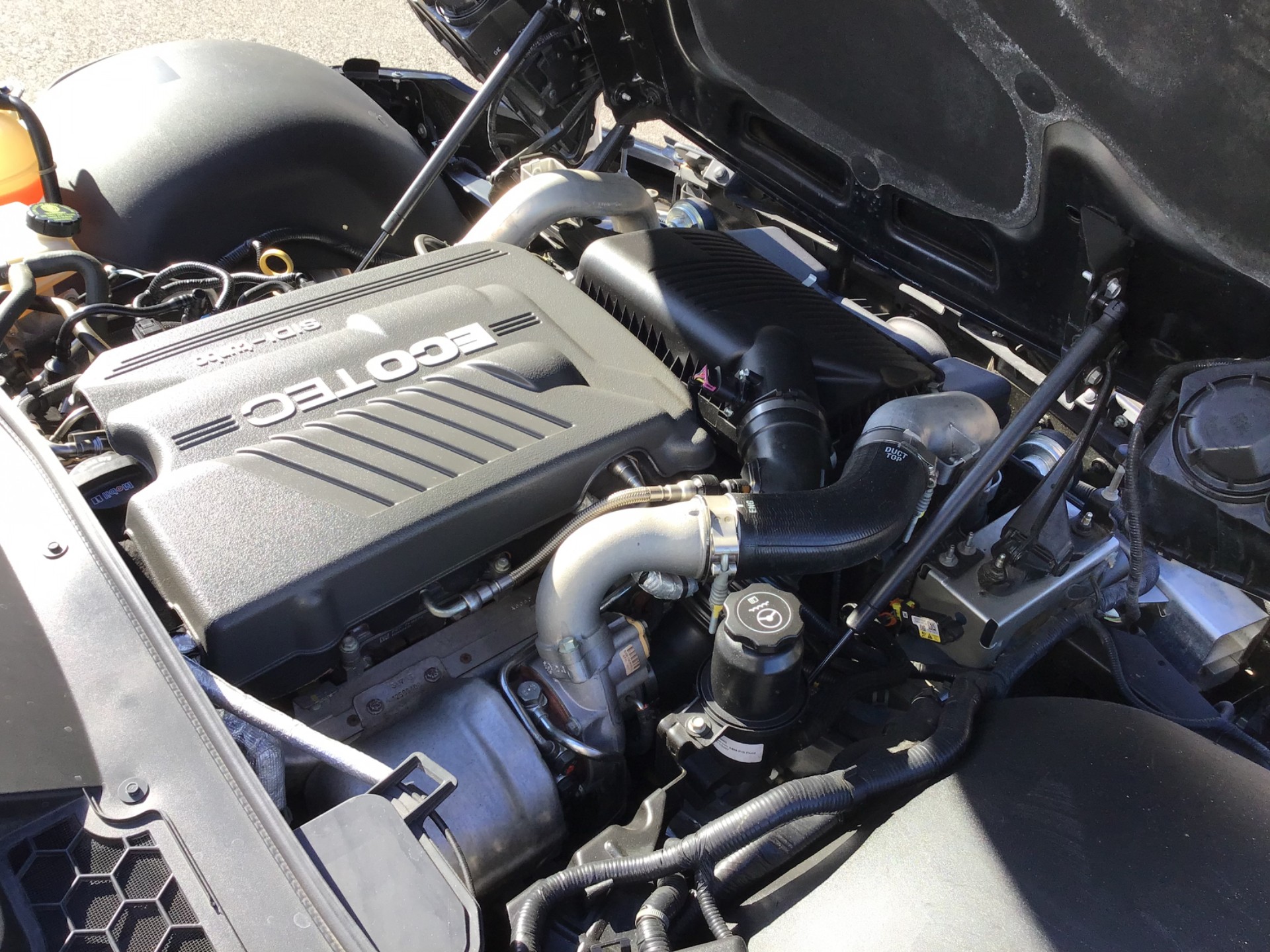 OPEL GT 2.0 Turbo-image-12