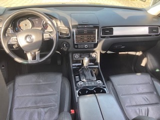 VW Touareg 3.0 TDI BlueMotion Technology Tiptronic-image-9