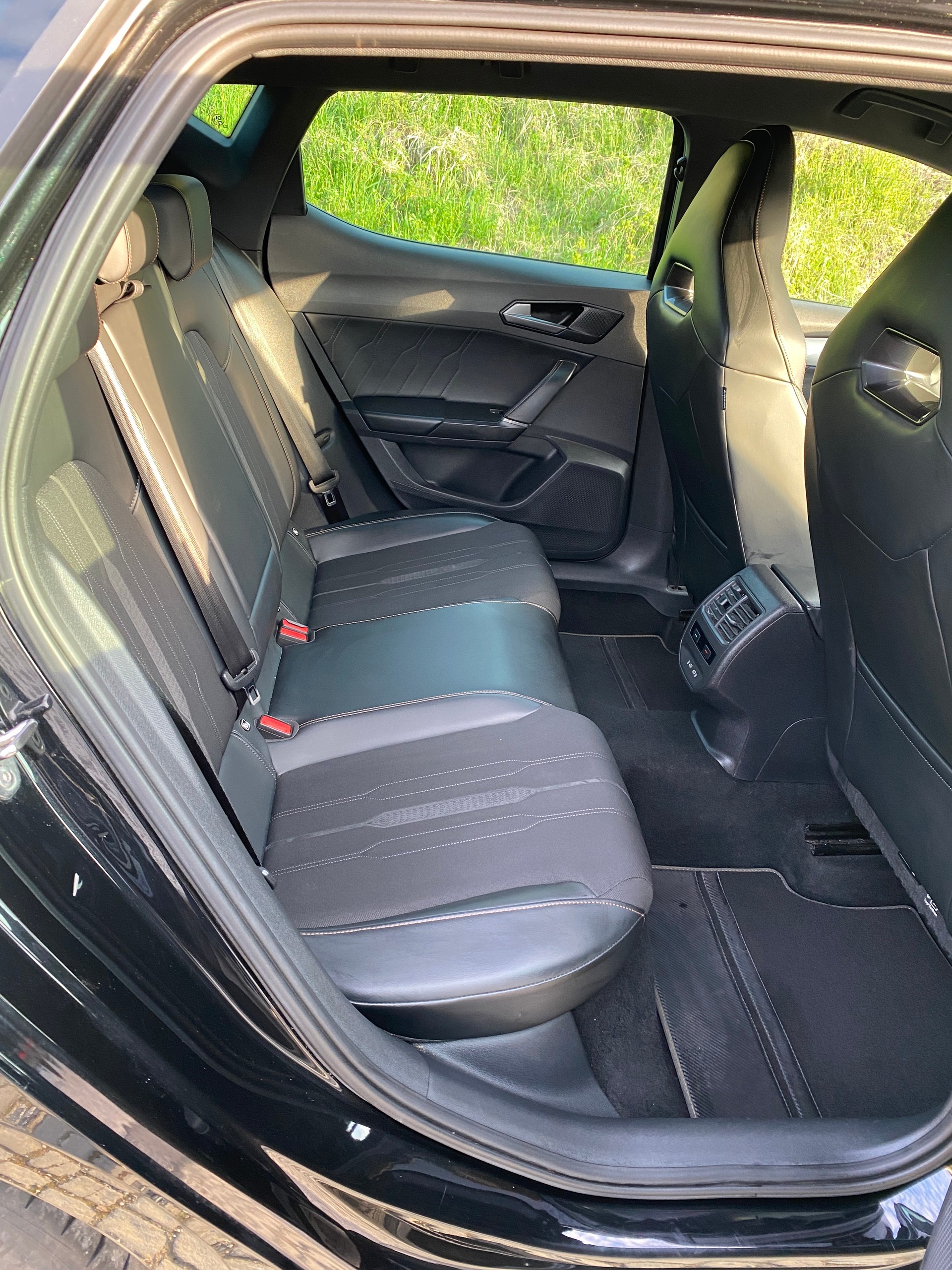 CUPRA LEON 1.4 e-HYBRID pHEV DSG-image-8