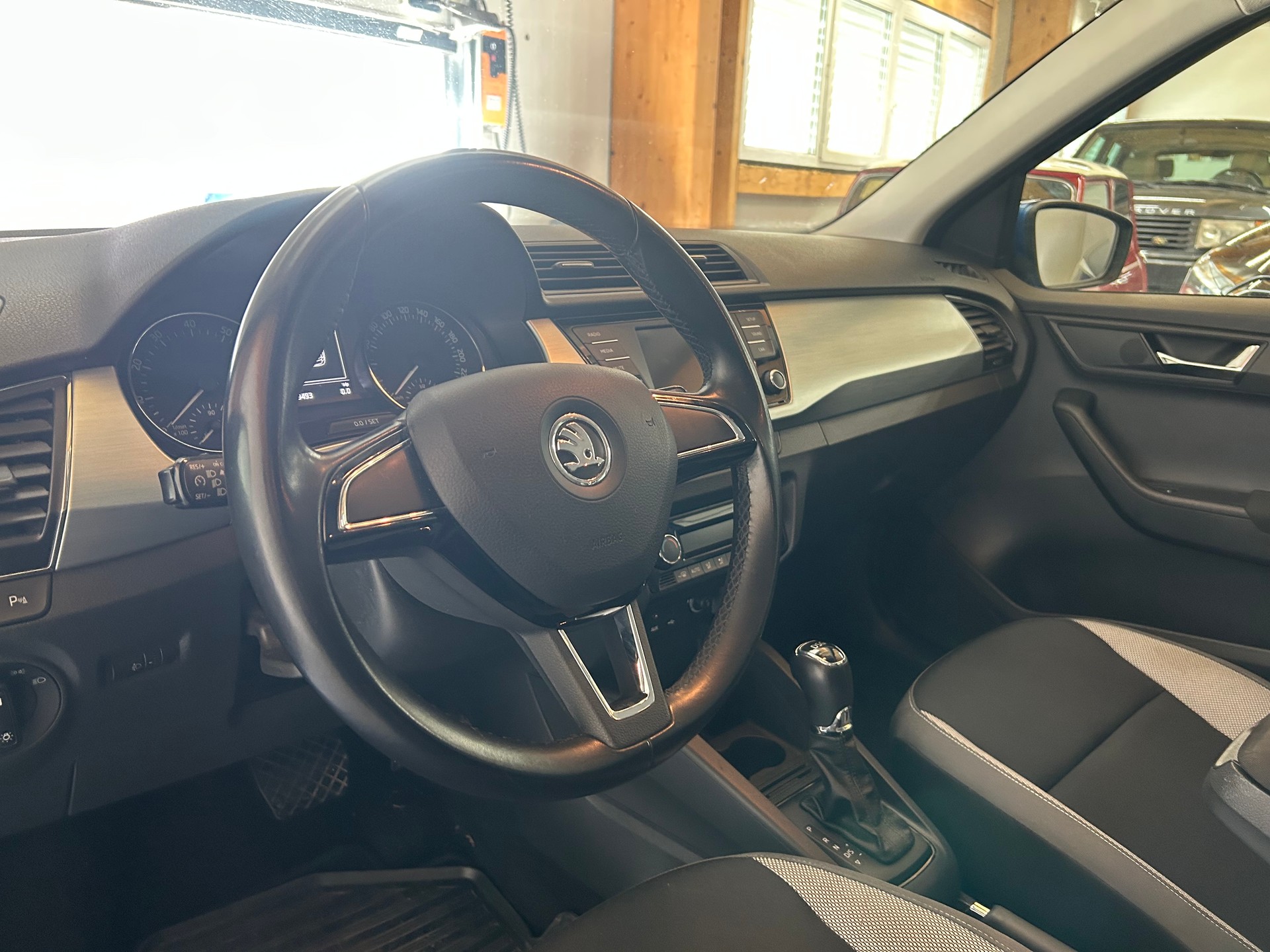 SKODA Fabia 1.2 TSI Style DSG-image-7