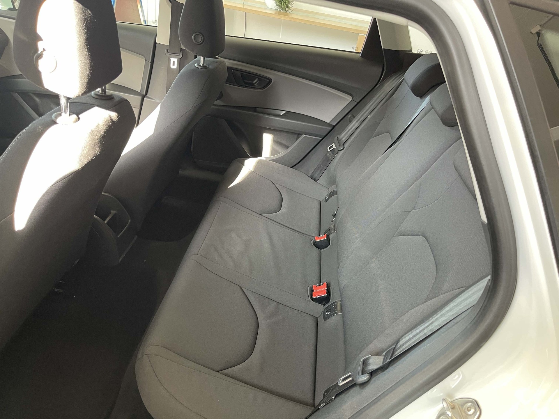 SEAT Leon ST 1.4 TGI Reference-image-8