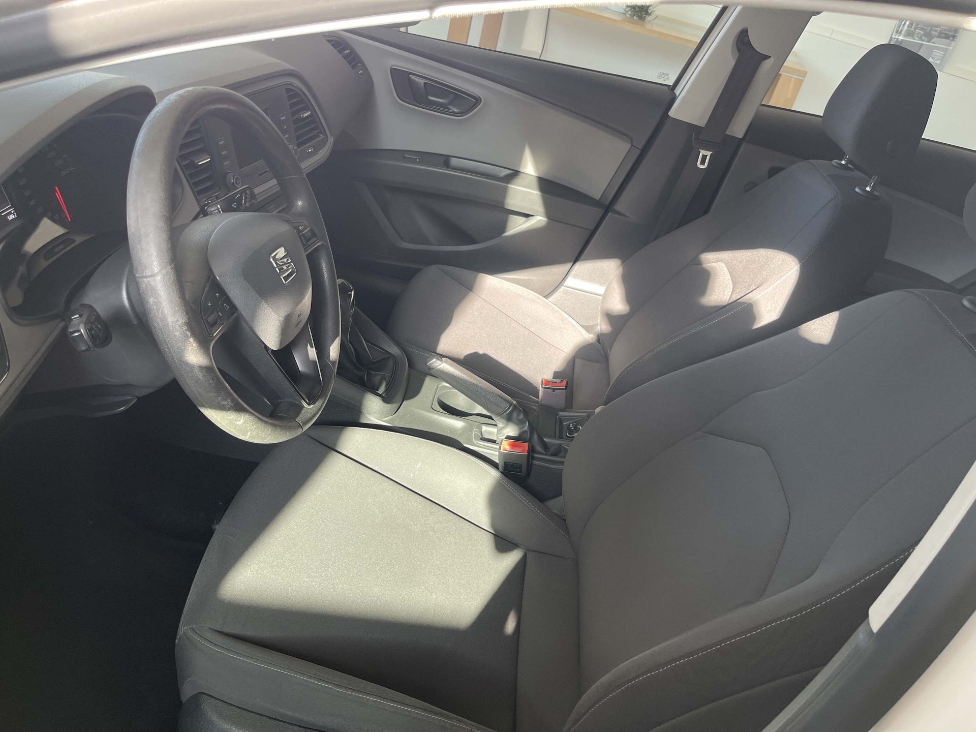 SEAT Leon ST 1.4 TGI Reference-image-7
