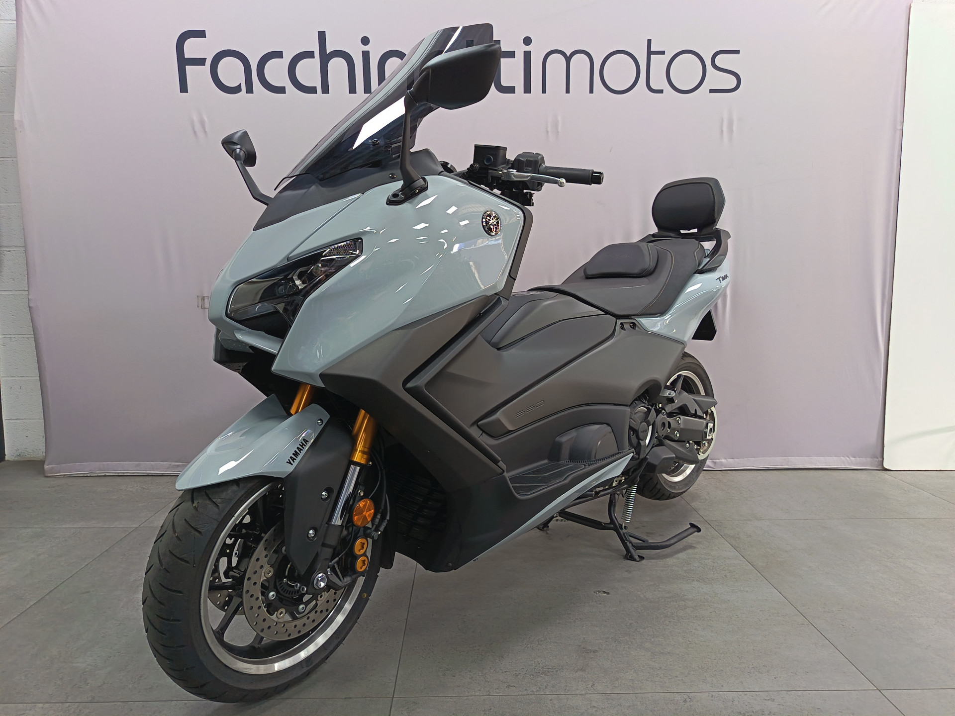 YAMAHA TMax 560 Tech Max-image-2