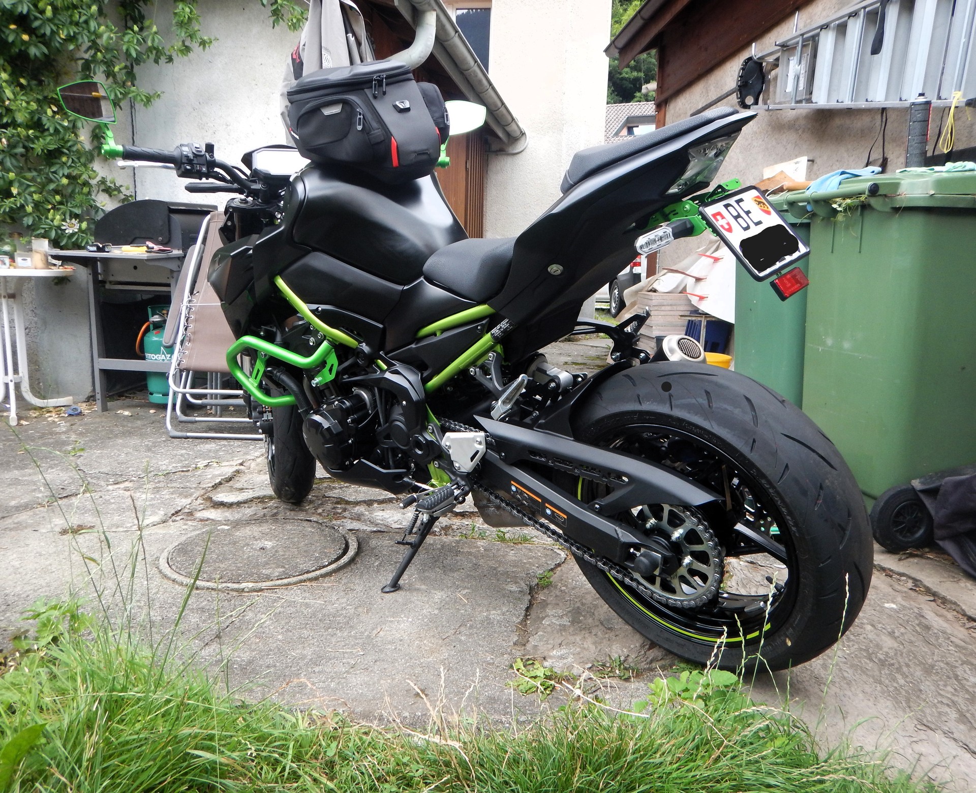 KAWASAKI Z 900-image-6