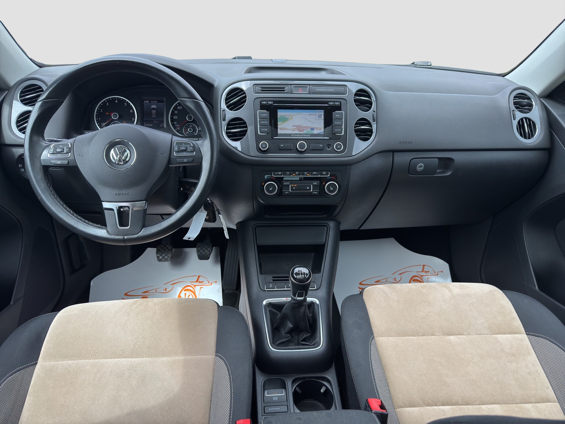 VW Tiguan 1.4 TSI R-Line Design 4Motion-image-8