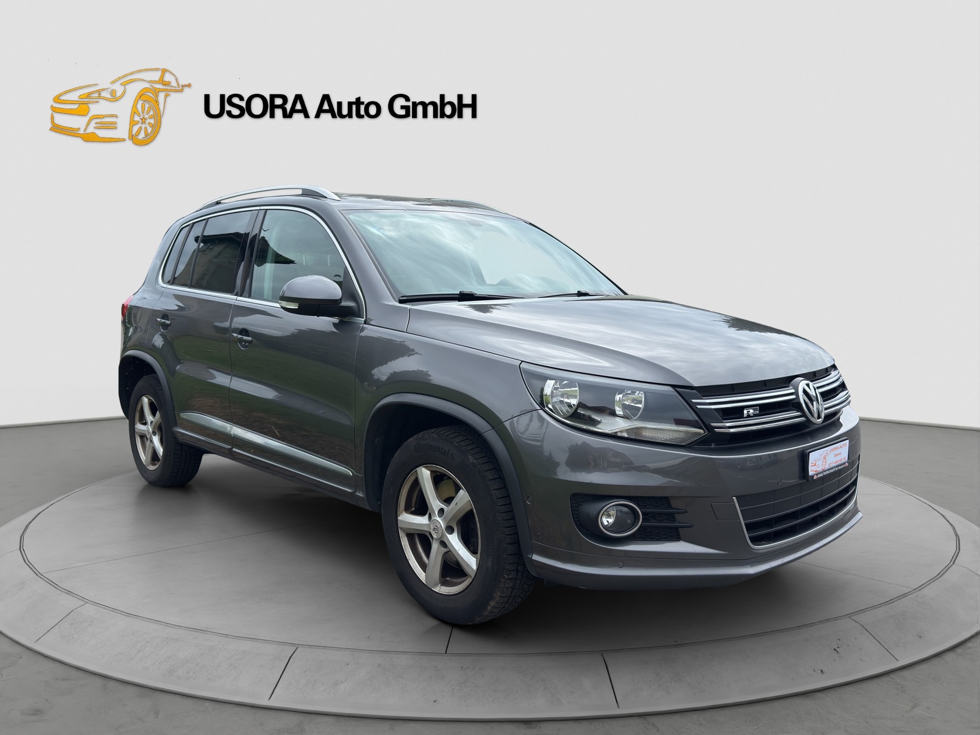 VW Tiguan 1.4 TSI R-Line Design 4Motion-image-1