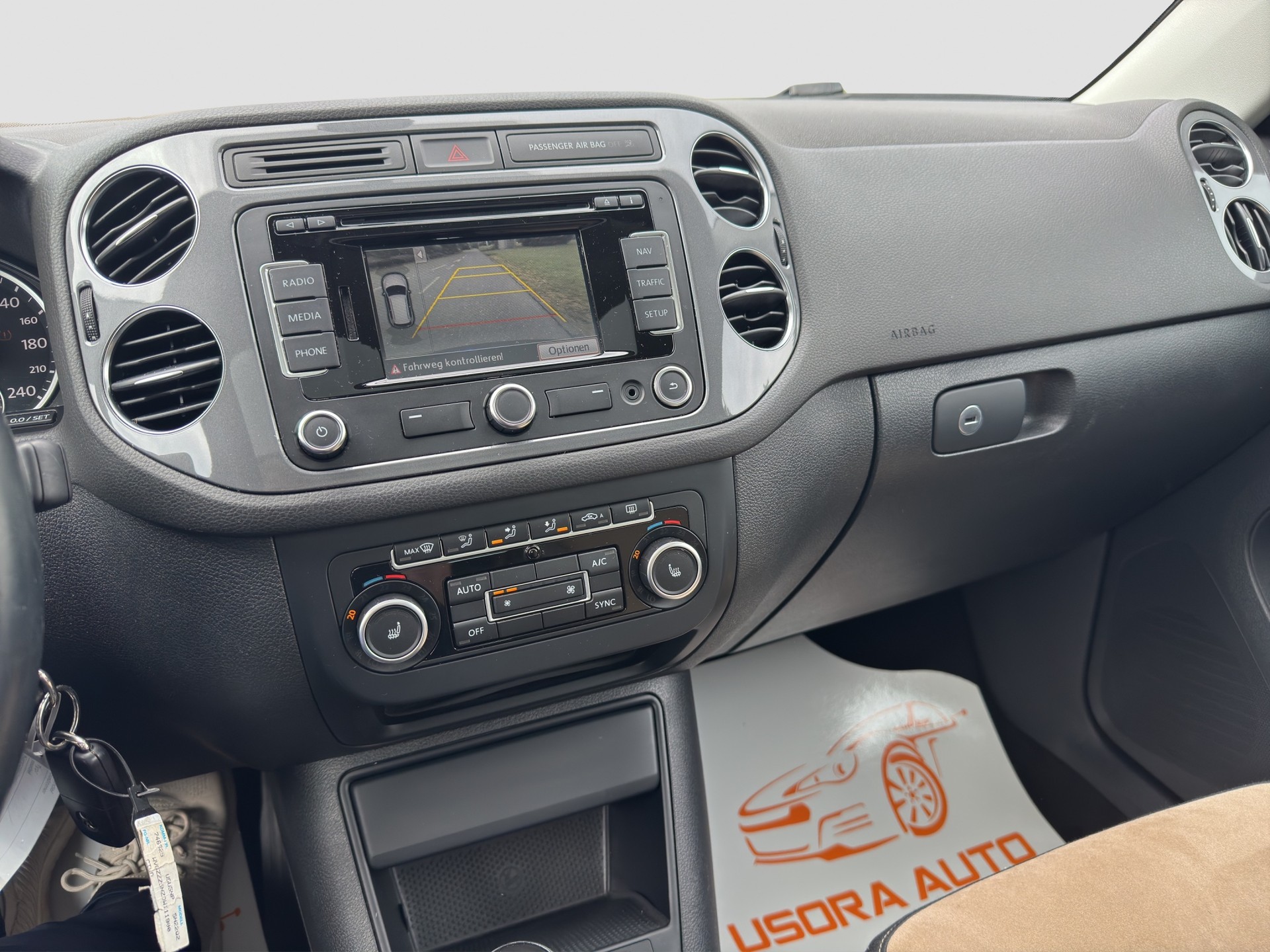 VW Tiguan 1.4 TSI R-Line Design 4Motion-image-10