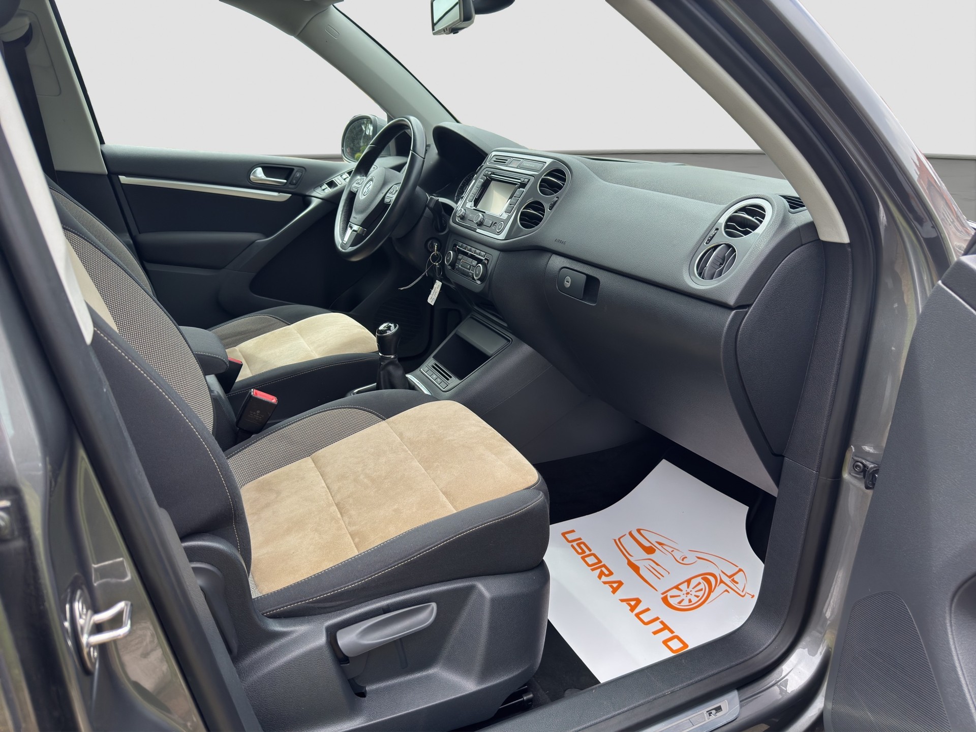 VW Tiguan 1.4 TSI R-Line Design 4Motion-image-13