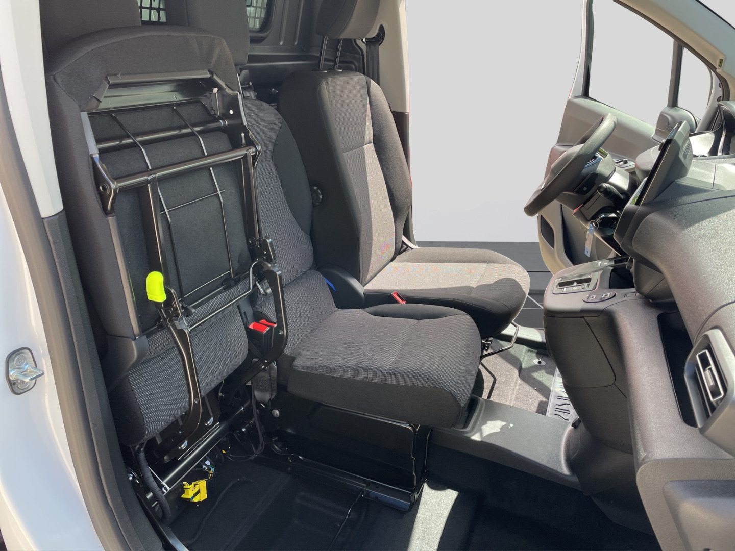 PEUGEOT Partner NEW 1.5 BlueHDI Kastenwagen 650 Standard-image-7