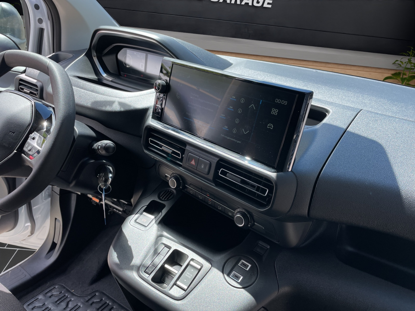 PEUGEOT Partner NEW 1.5 BlueHDI Kastenwagen 650 Standard-image-11