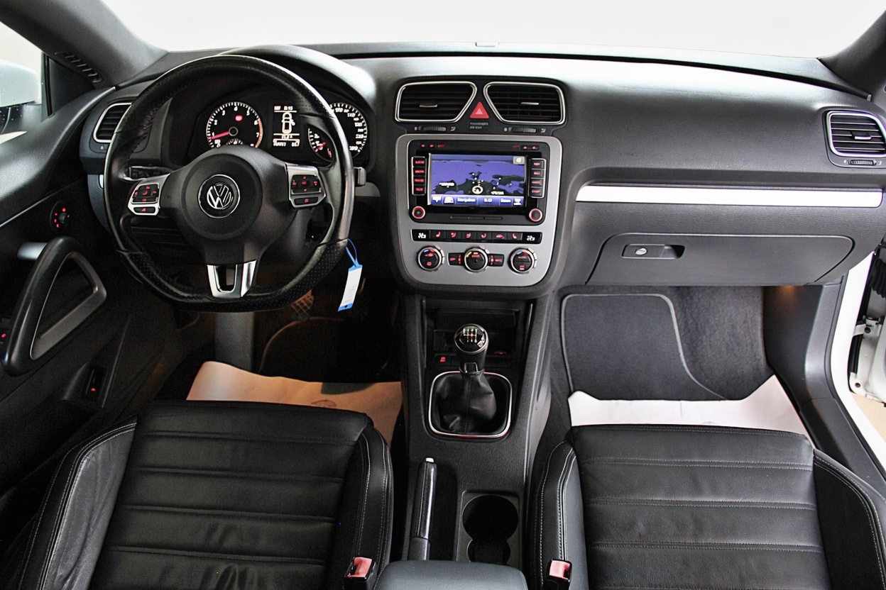 VW Scirocco 1.4 TSI-image-10