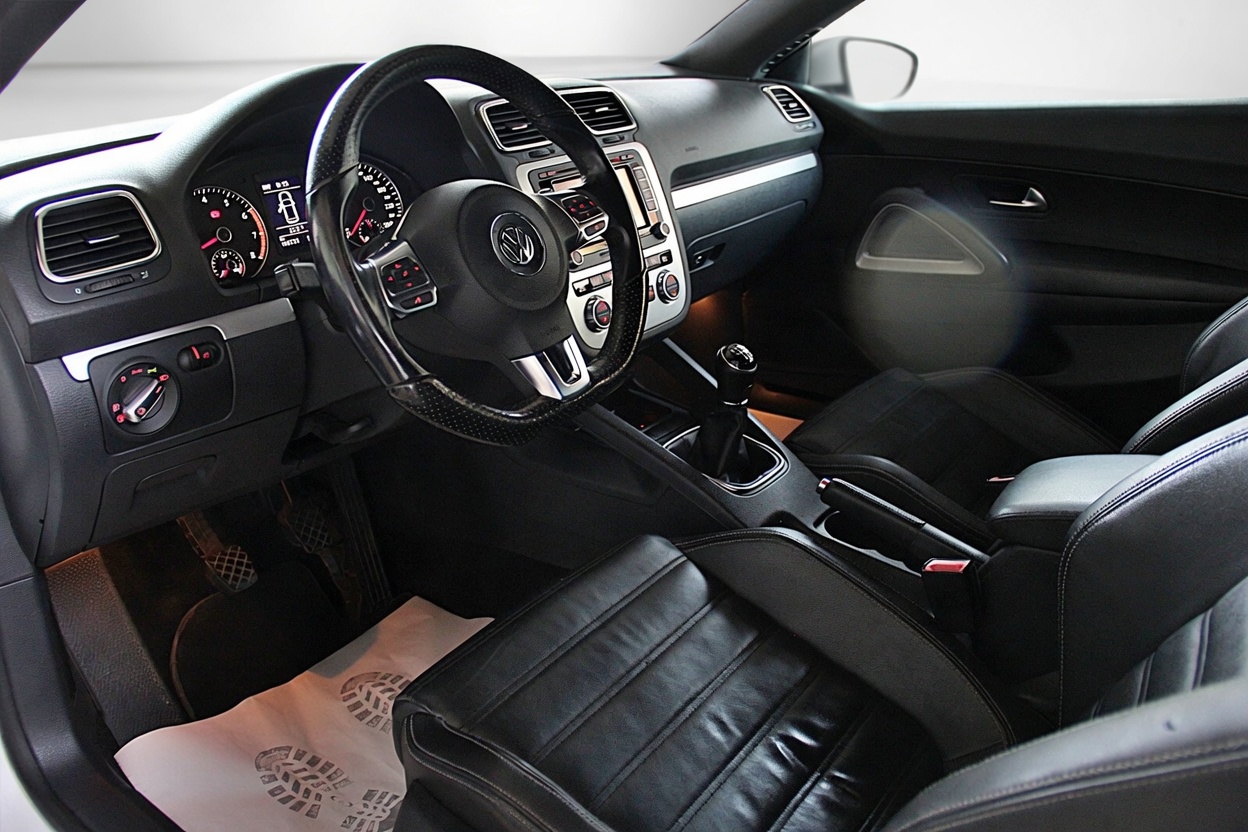 VW Scirocco 1.4 TSI-image-8