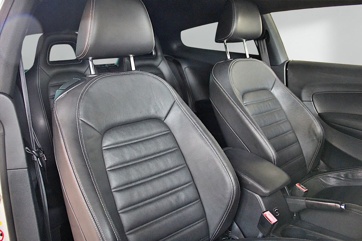 VW Scirocco 1.4 TSI-image-12