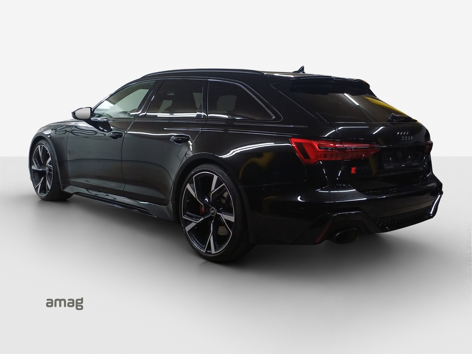 AUDI RS6 Avant 4.0 TFSI V8 quattro-showroom-element-2