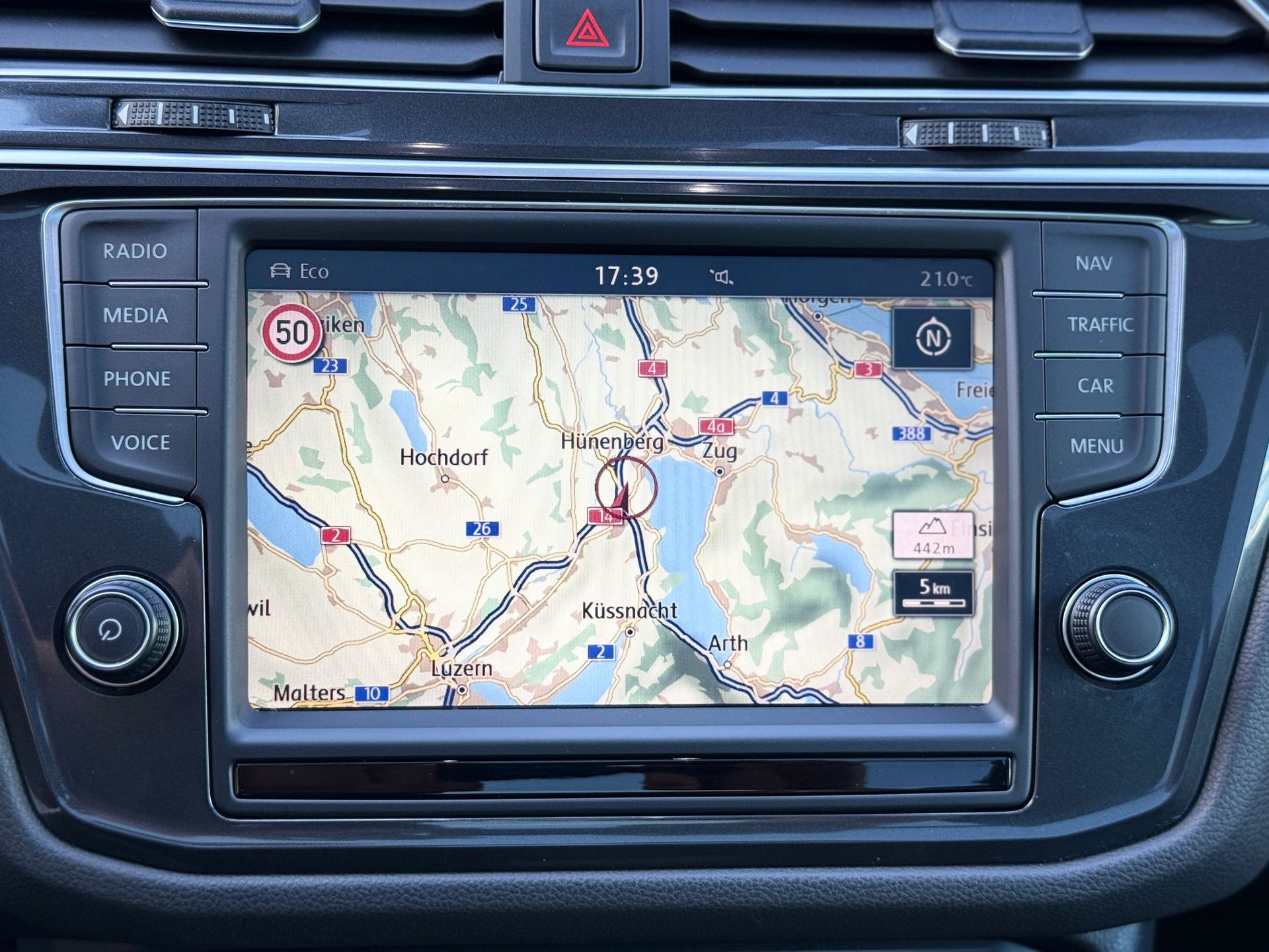VW Tiguan 2.0 TSI Highline DSG-image-18