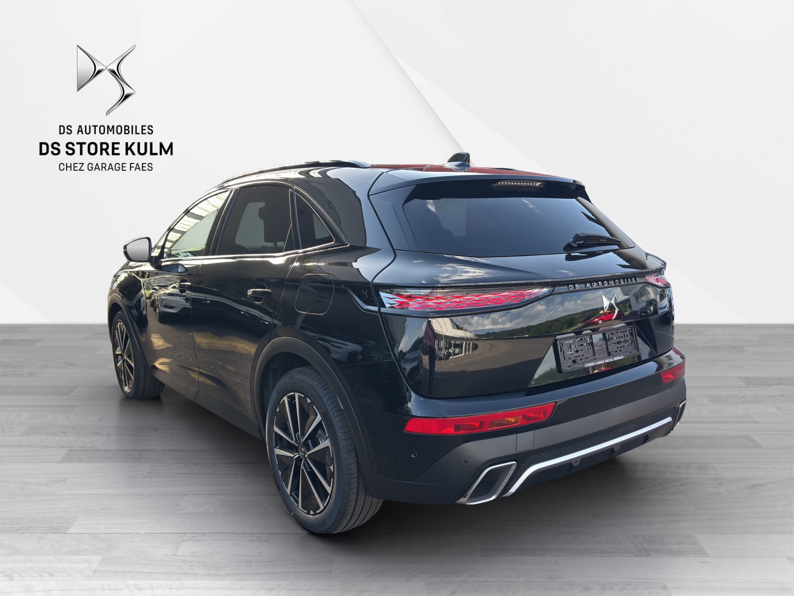 DS AUTOMOBILES DS7 1.6 E-Tense Étoile 4x4-showroom-element-3
