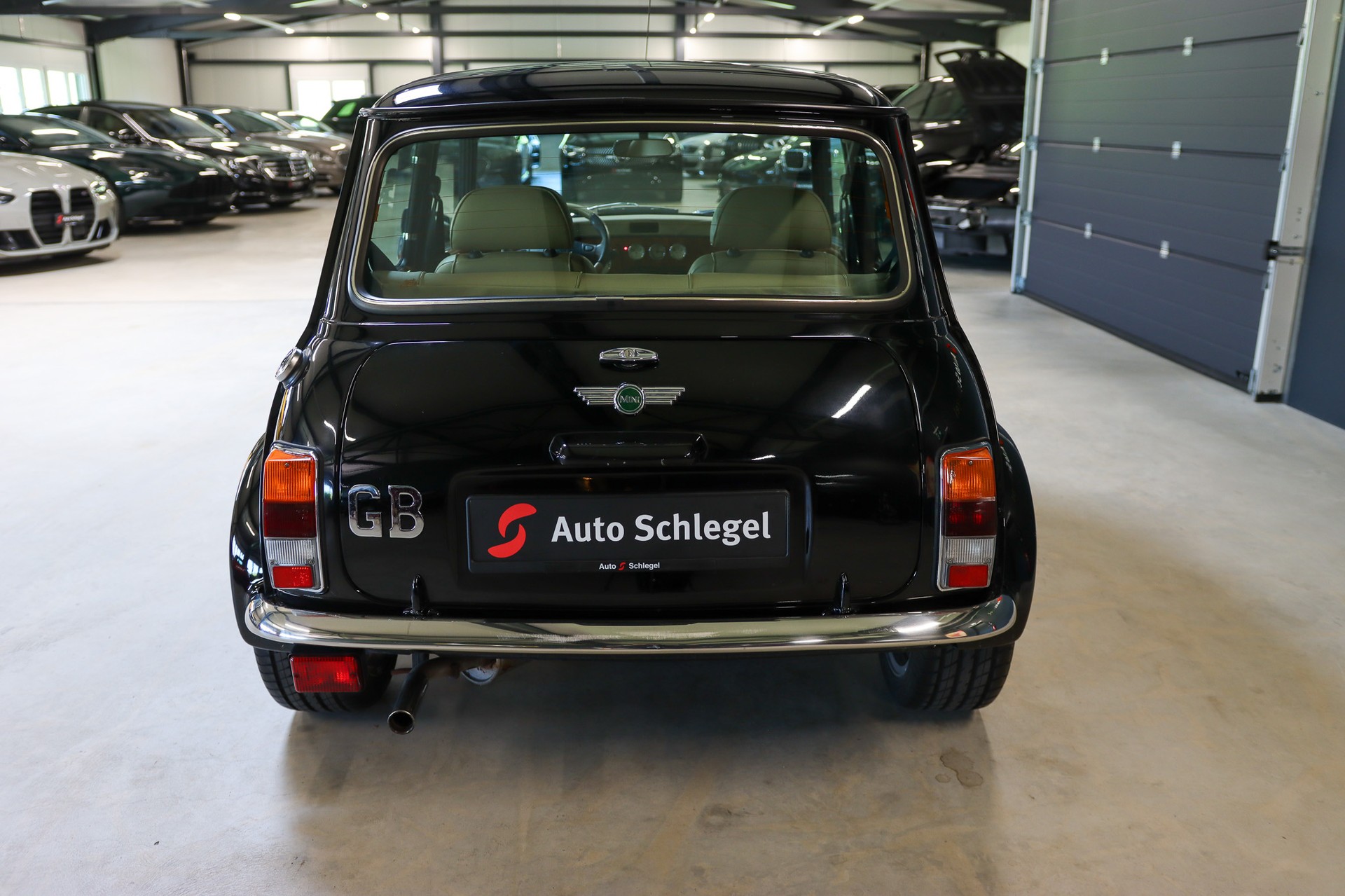 MINI Cooper 1.3i High Specification-image-4