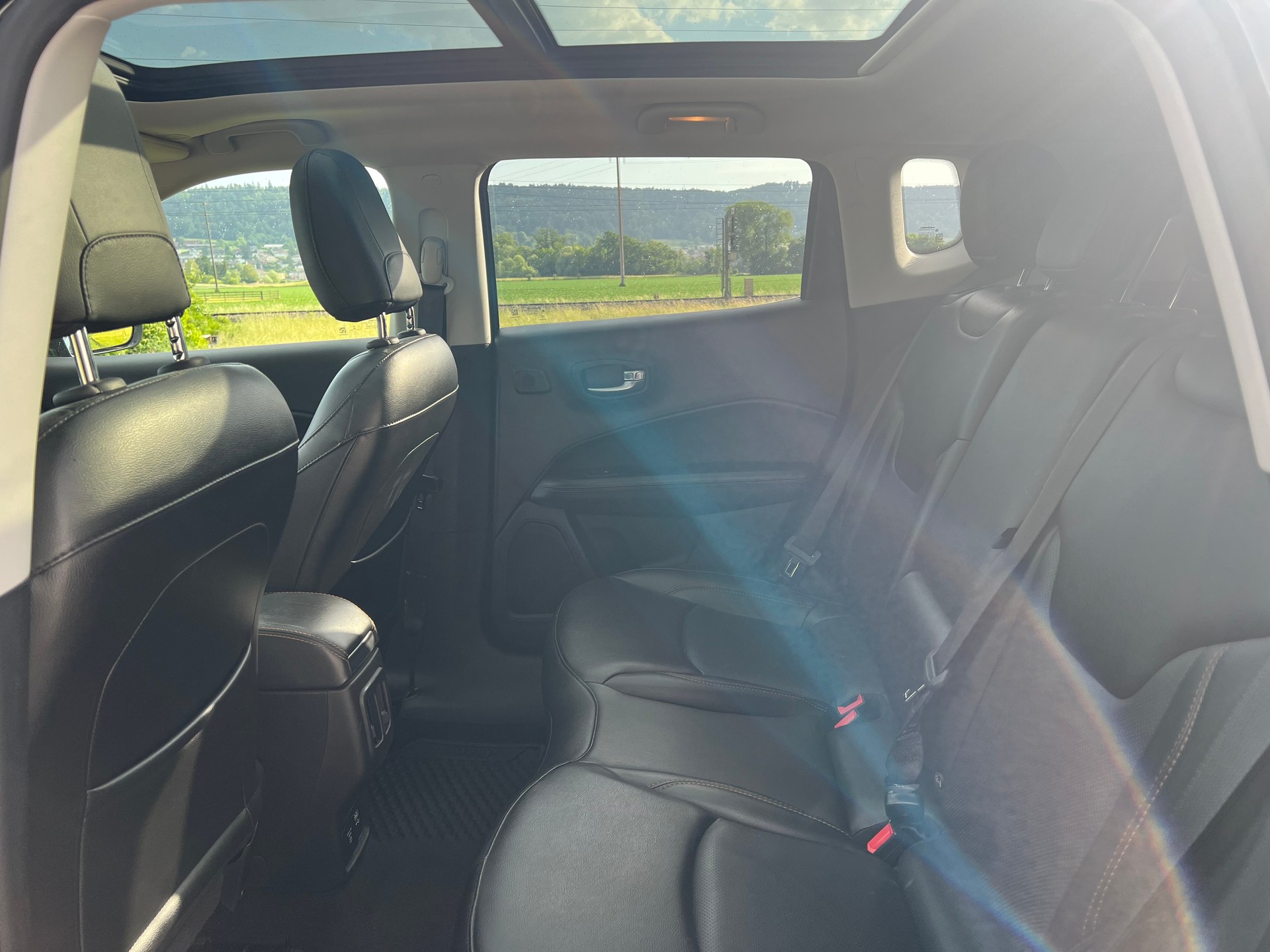 JEEP Compass 1.4 Turbo Limited AWD 9ATX-image-24