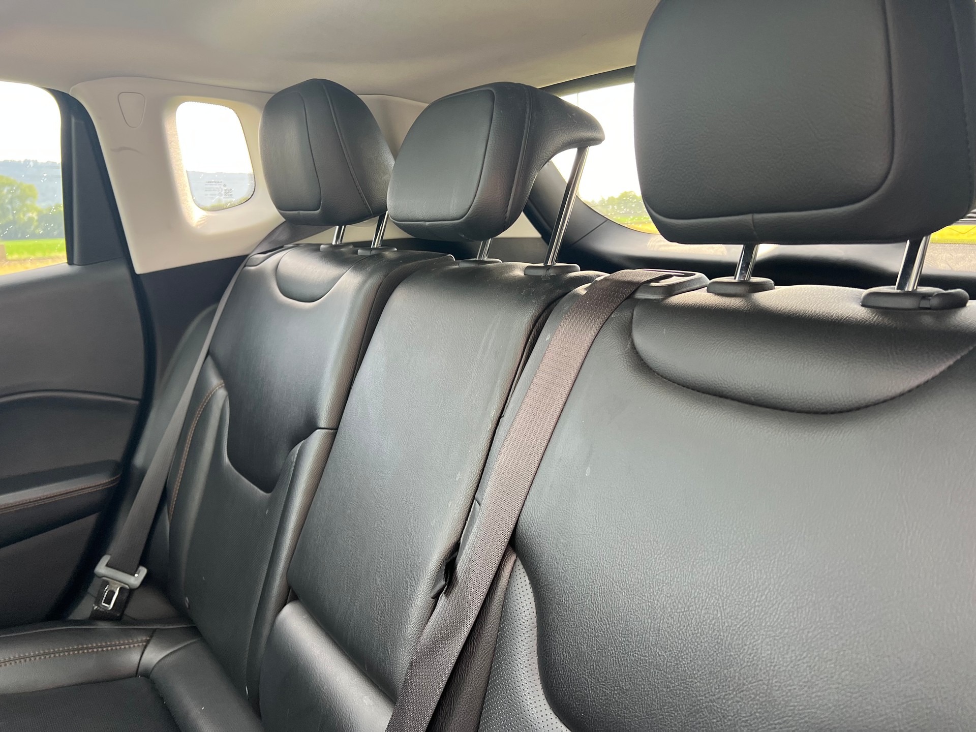 JEEP Compass 1.4 Turbo Limited AWD 9ATX-image-25