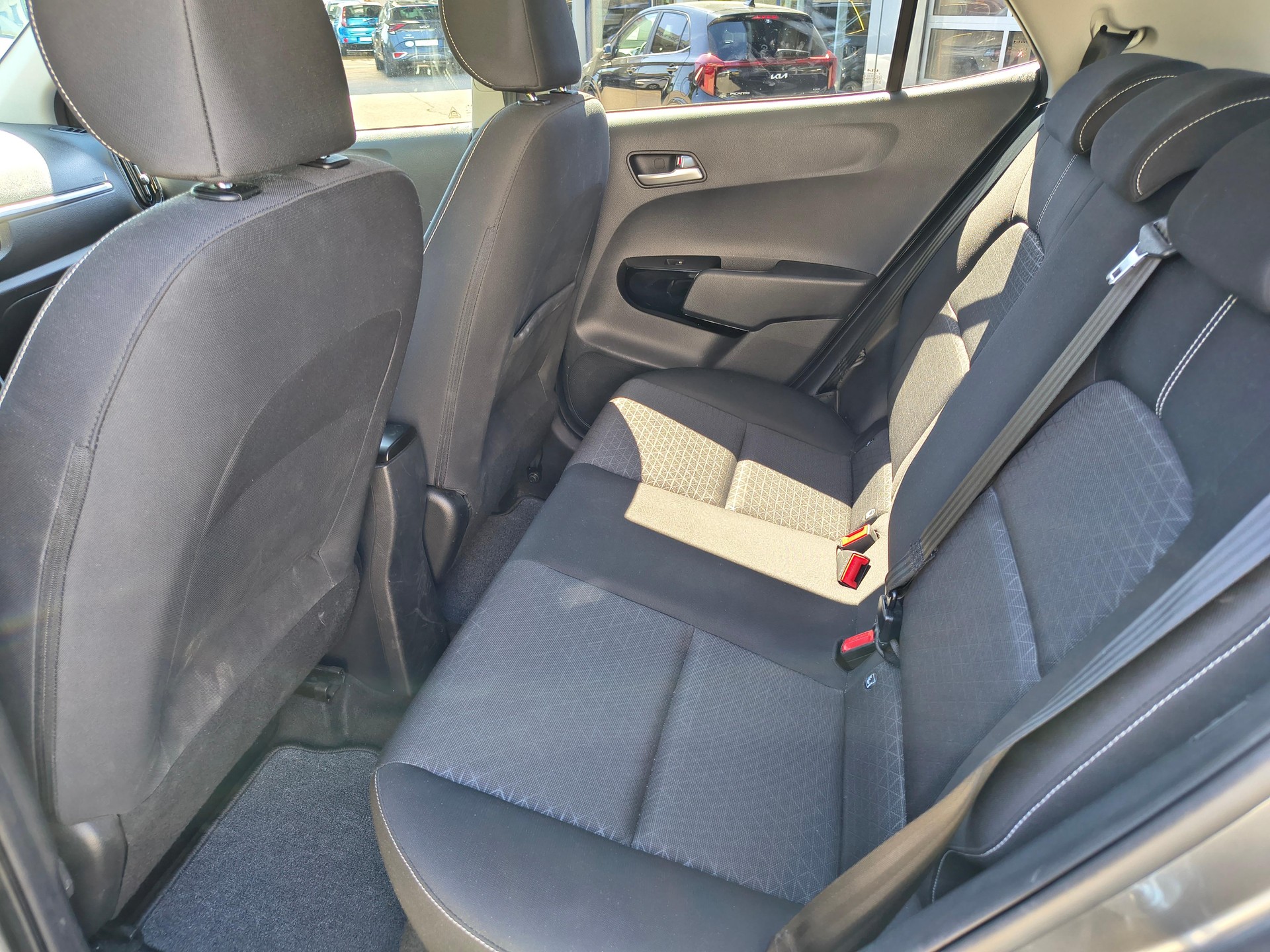 KIA Picanto 1.2 CVVT Style-image-8