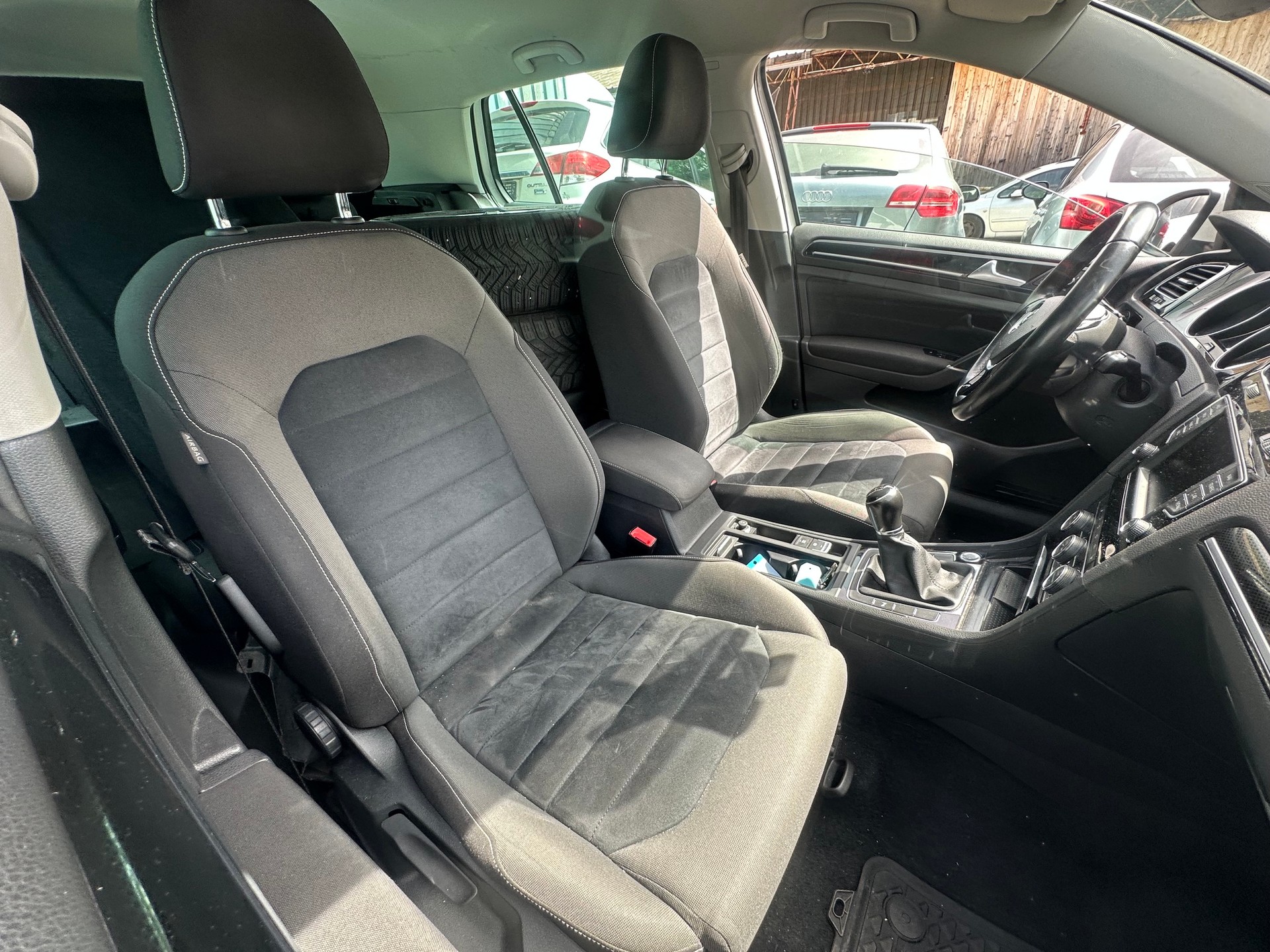VW Golf 1.4 TSI Allstar R-Line-image-9