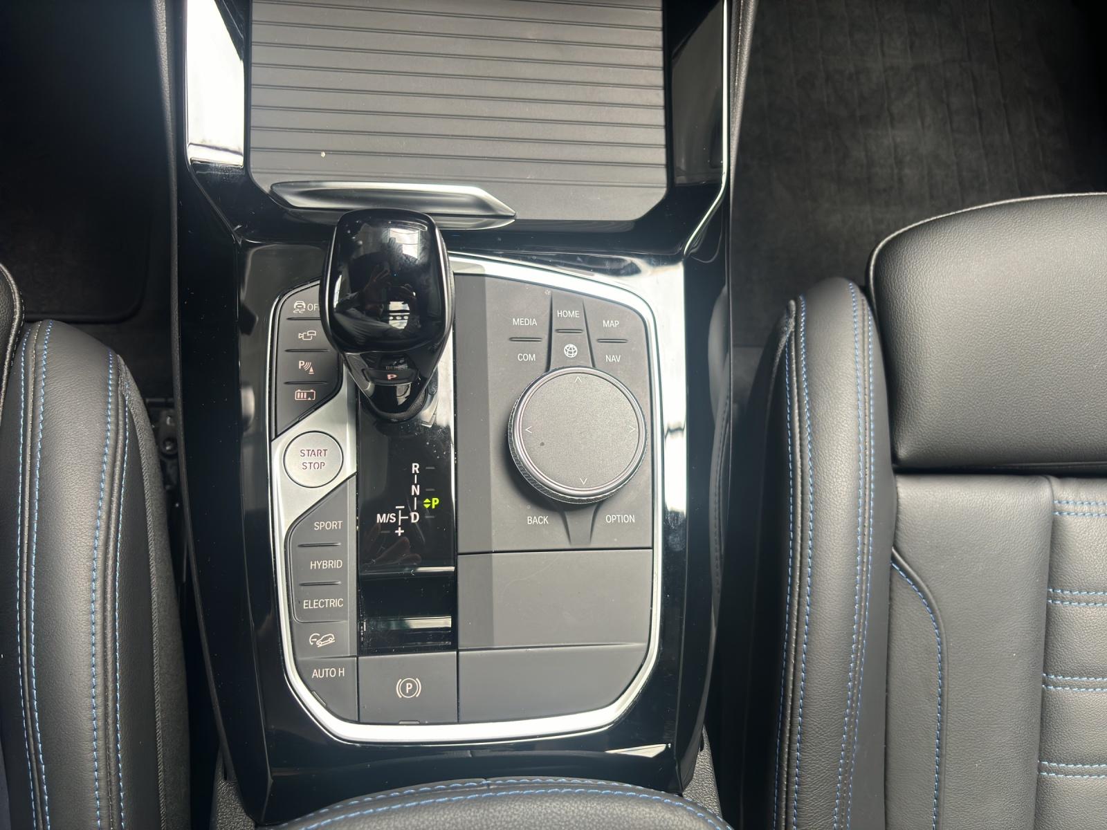 BMW X3 30e xDrive SAG-image-8