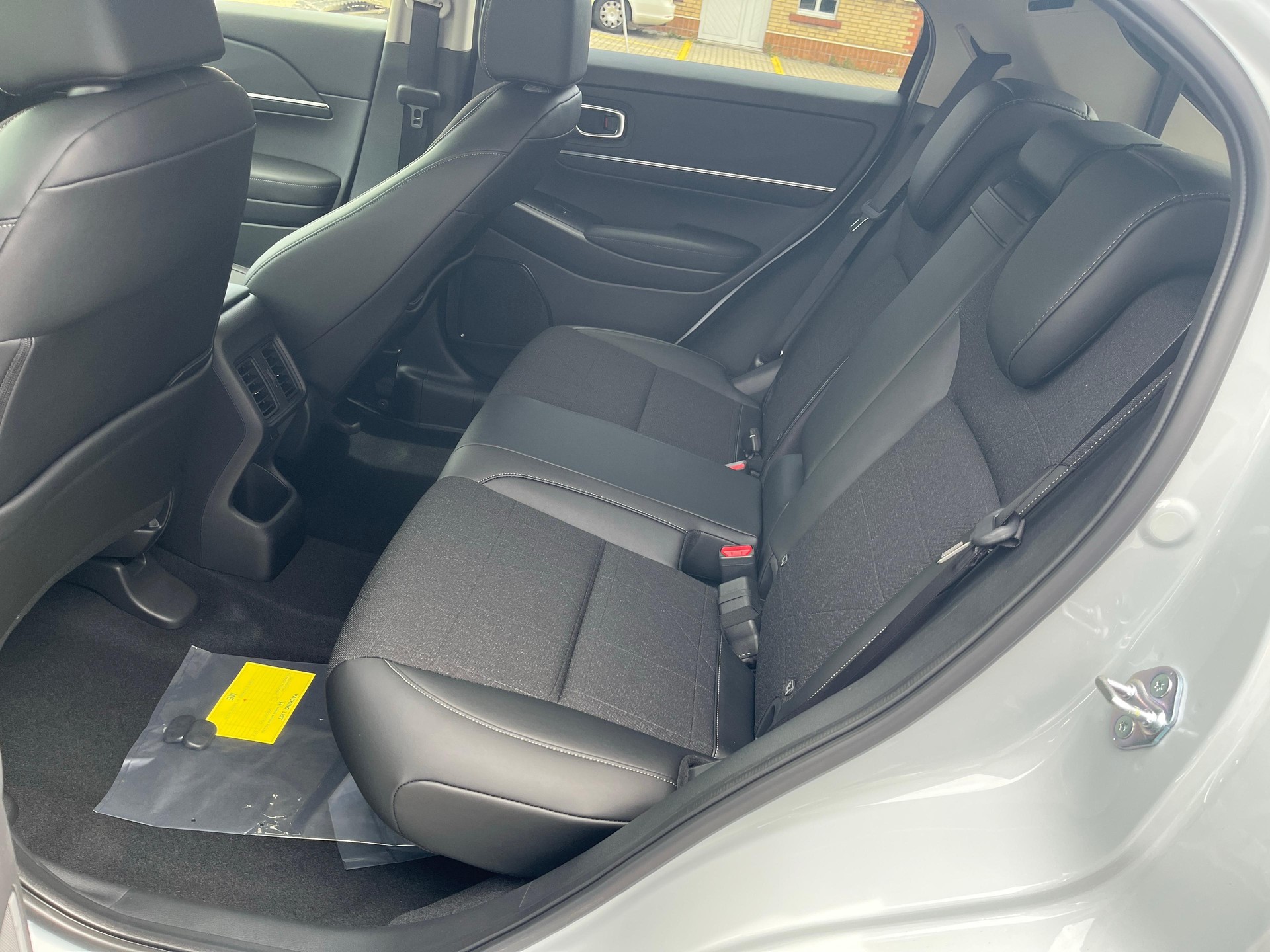 HONDA HR-V 1.5 i-MMD Advance vollhybrid mit Aktionsleasing 1.9%-image-11