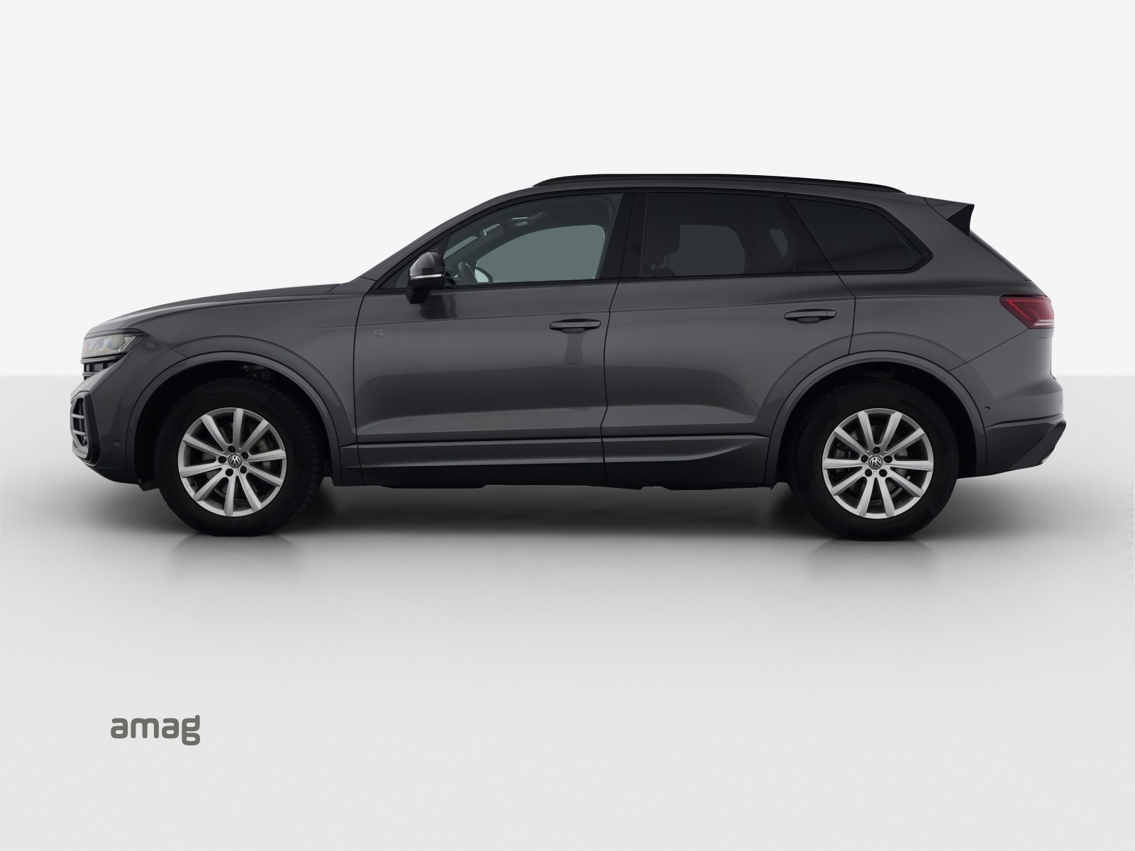 VW Touareg 3.0 TDI R-Line Tiptronic-image-1