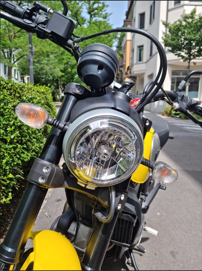 DUCATI ICON ABS-image-2