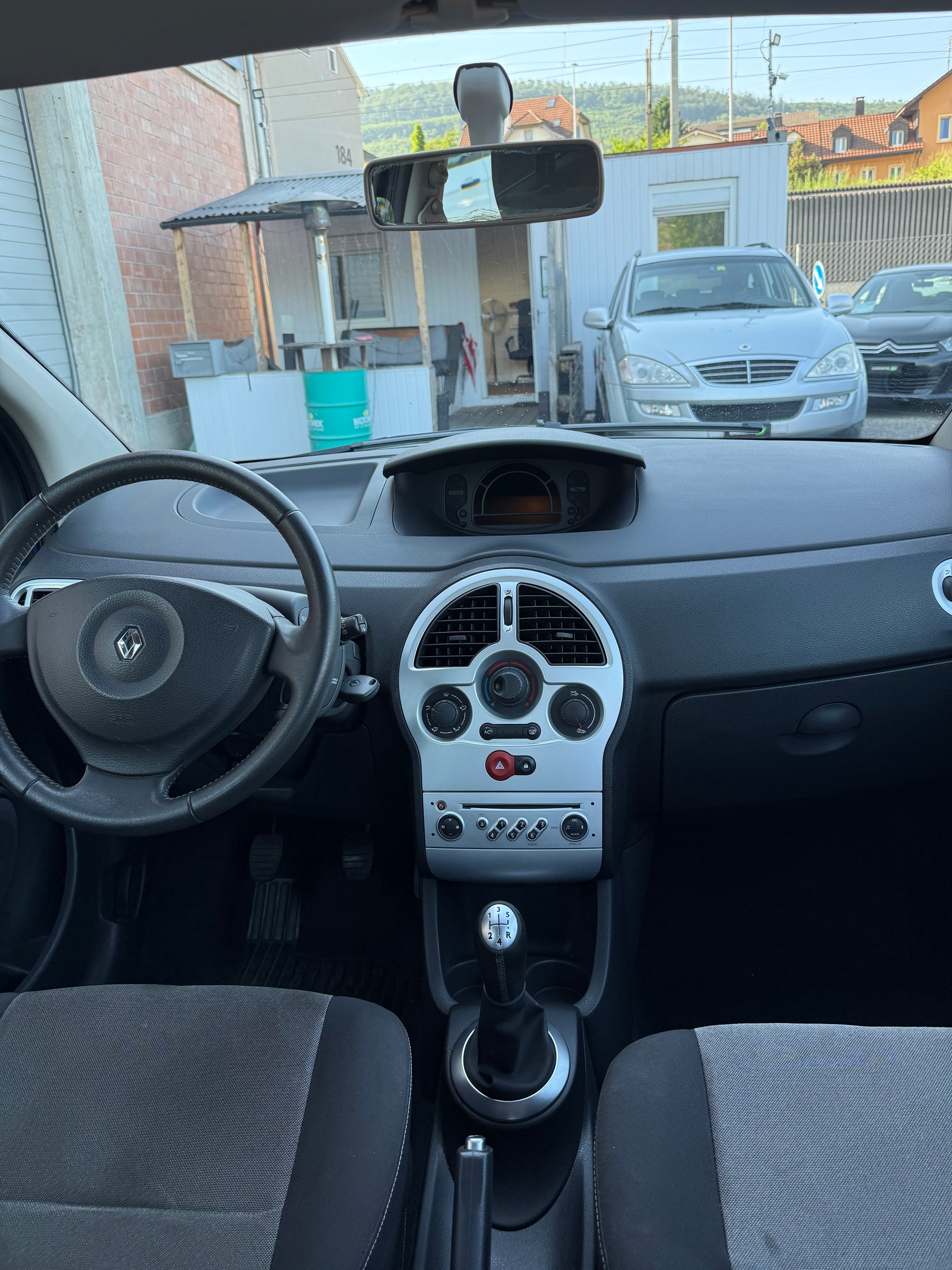 RENAULT Modus 1.4 16V Dynamique-image-10
