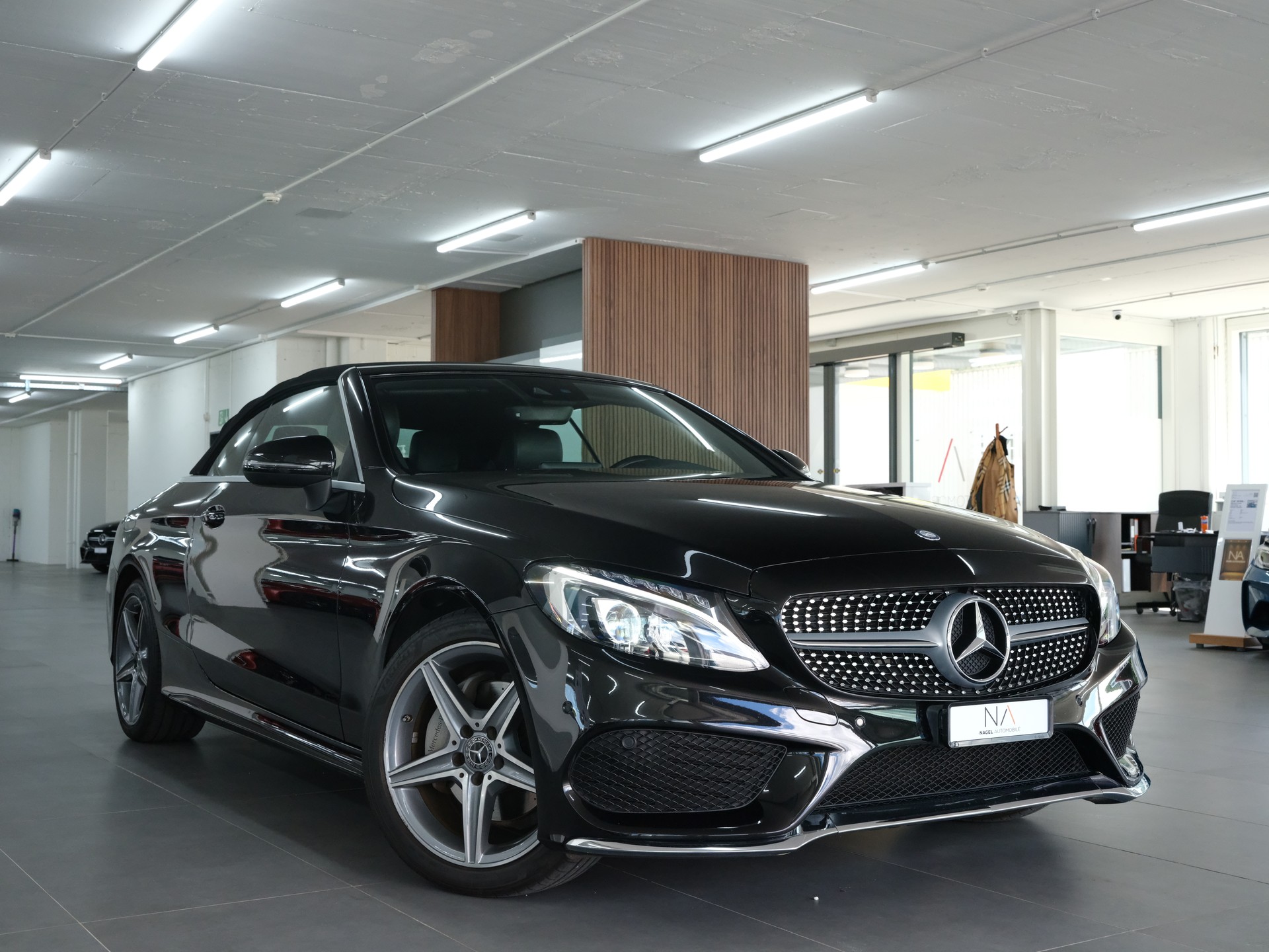 MERCEDES-BENZ C 180 Cabriolet AMG Line 9G-Tronig *Nackenheizung* *Rückfahrkamera* *Sitzlüftung/Heizung*