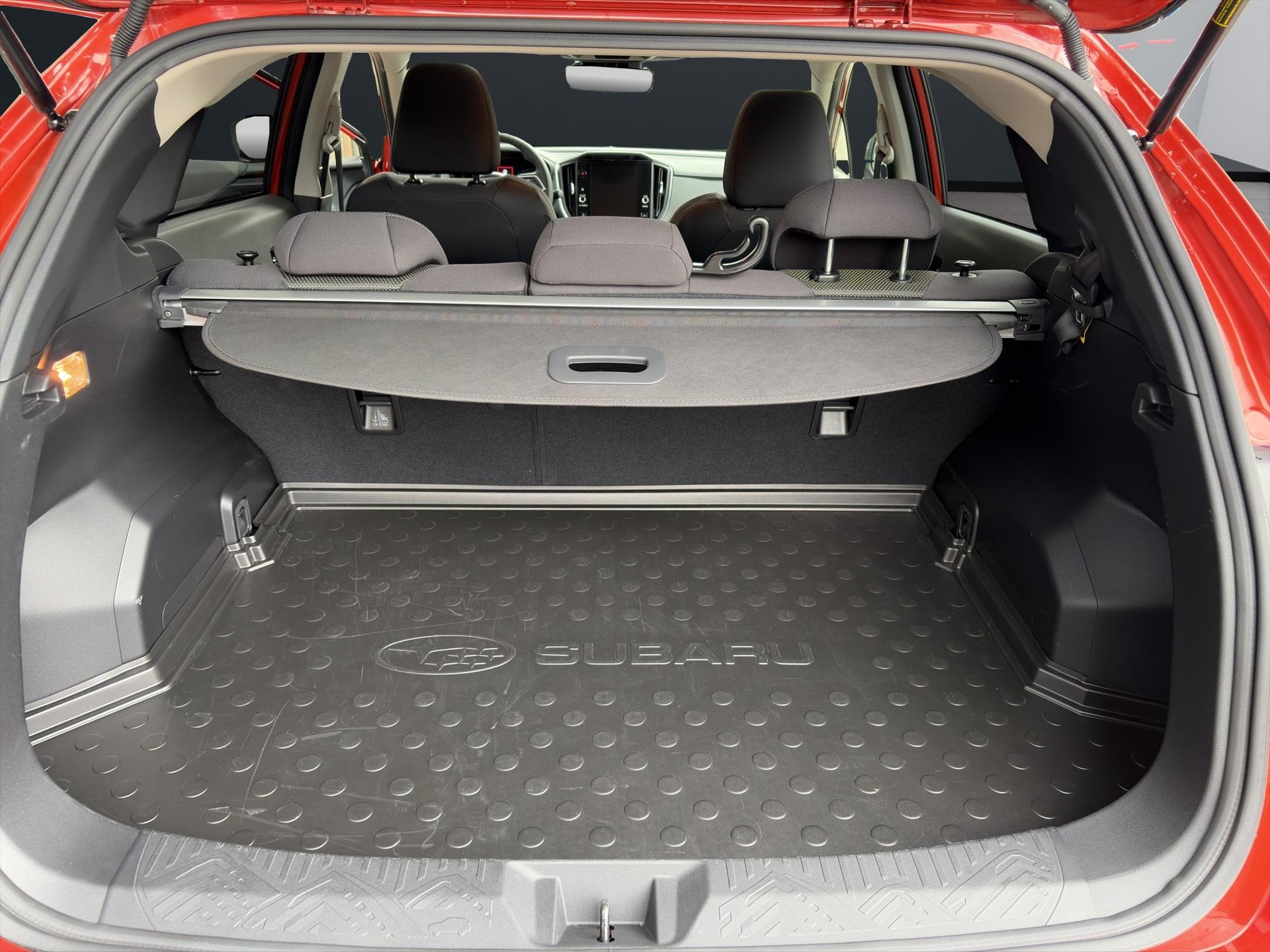 SUBARU Crosstrek 2.0i e-Boxer Swiss Plus-image-7