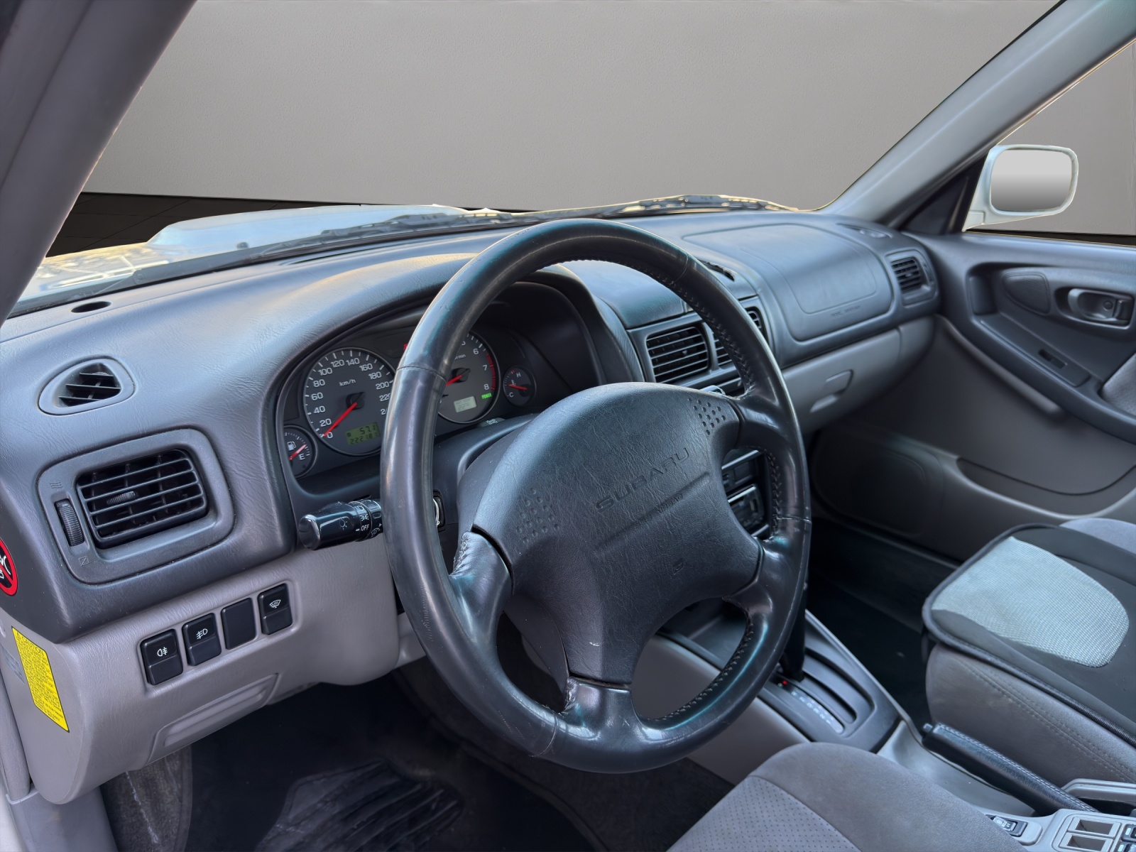 SUBARU Forester 2.0 Turbo Club A-image-9