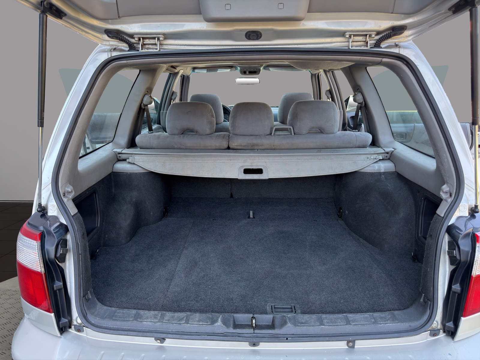 SUBARU Forester 2.0 Turbo Club A-image-18