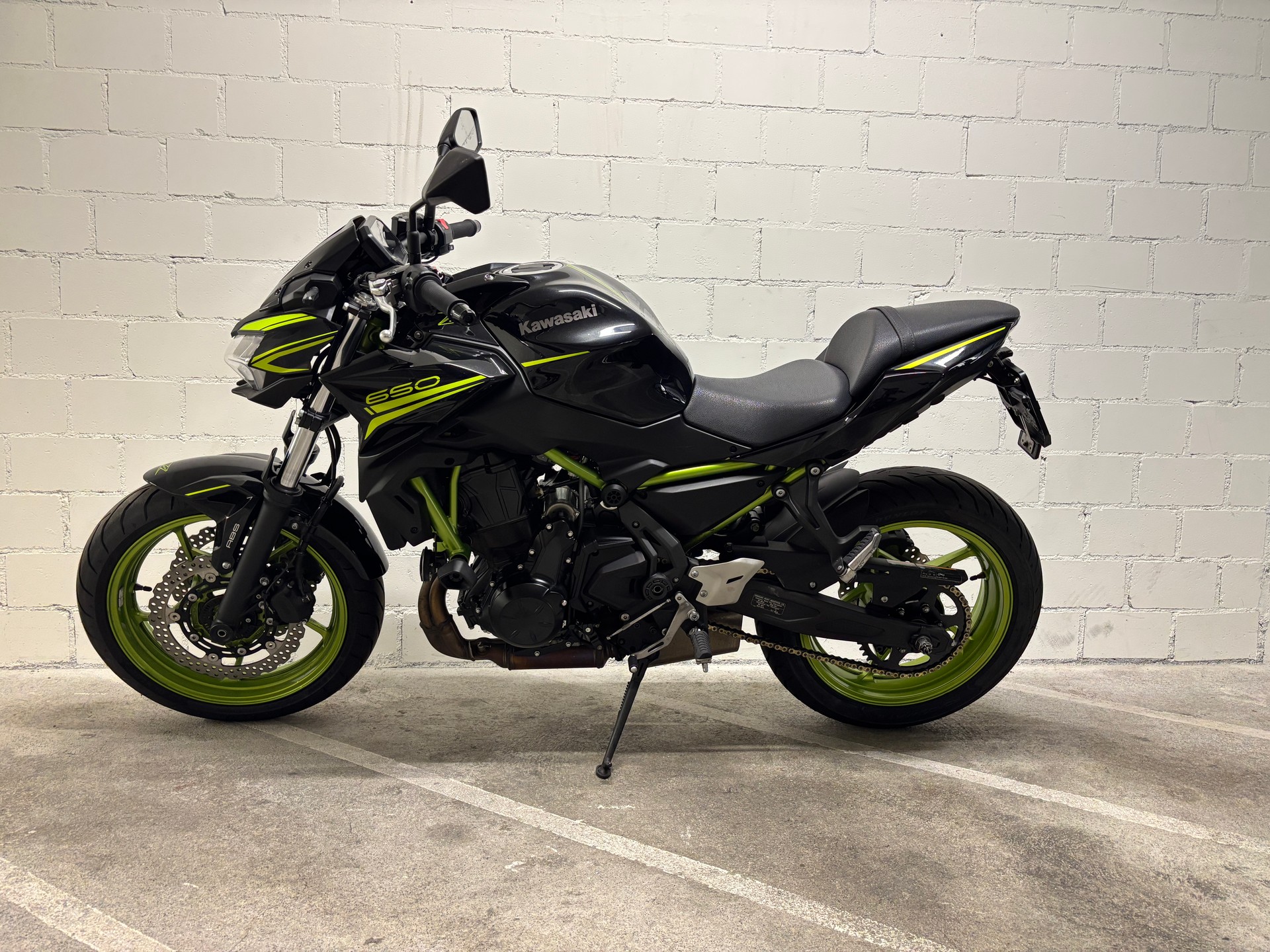 KAWASAKI Z 650-image-4