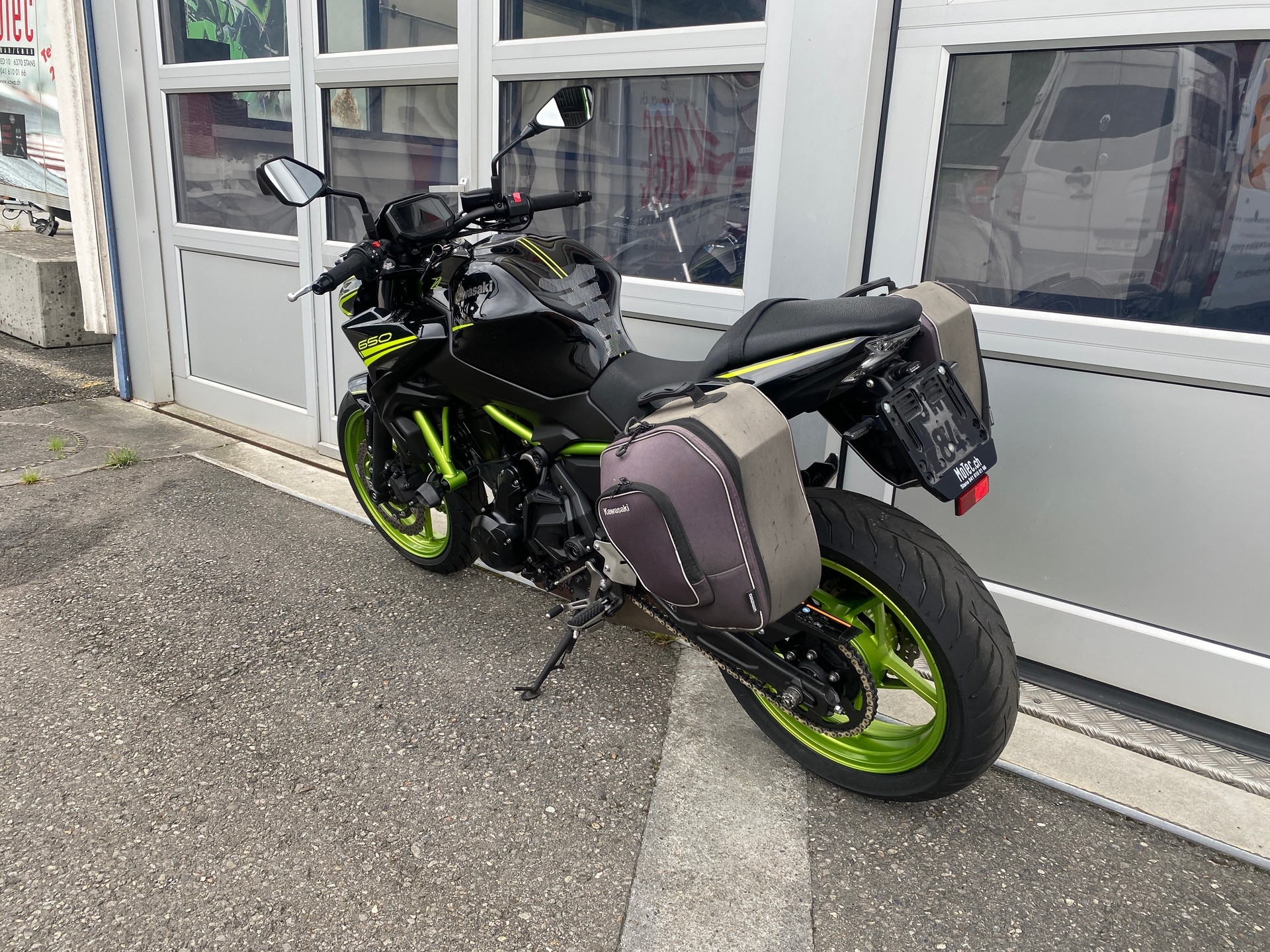 KAWASAKI Z 650-image-6