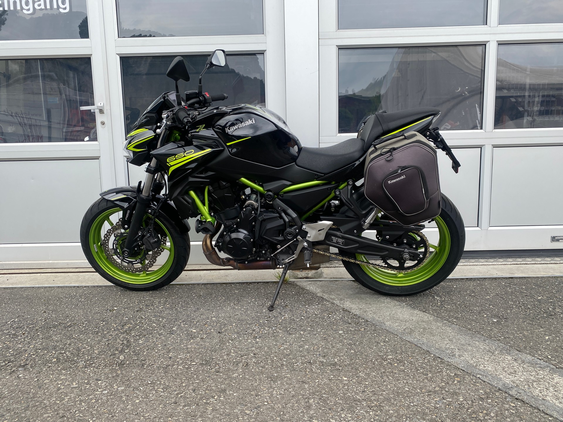 KAWASAKI Z 650-image-4