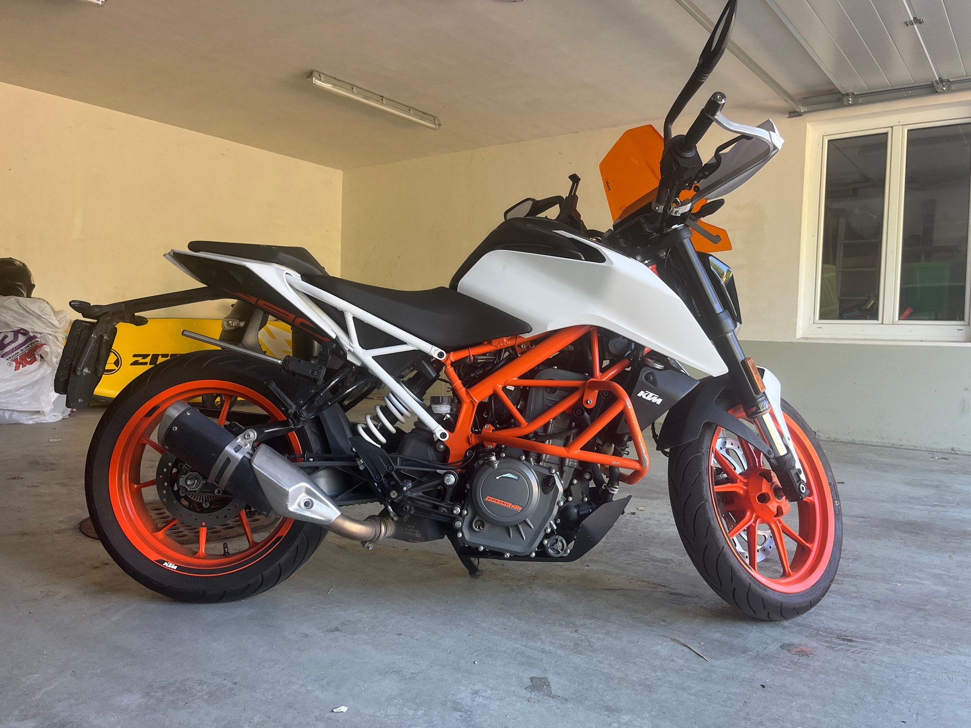 KTM 390 Duke ABS-image-0