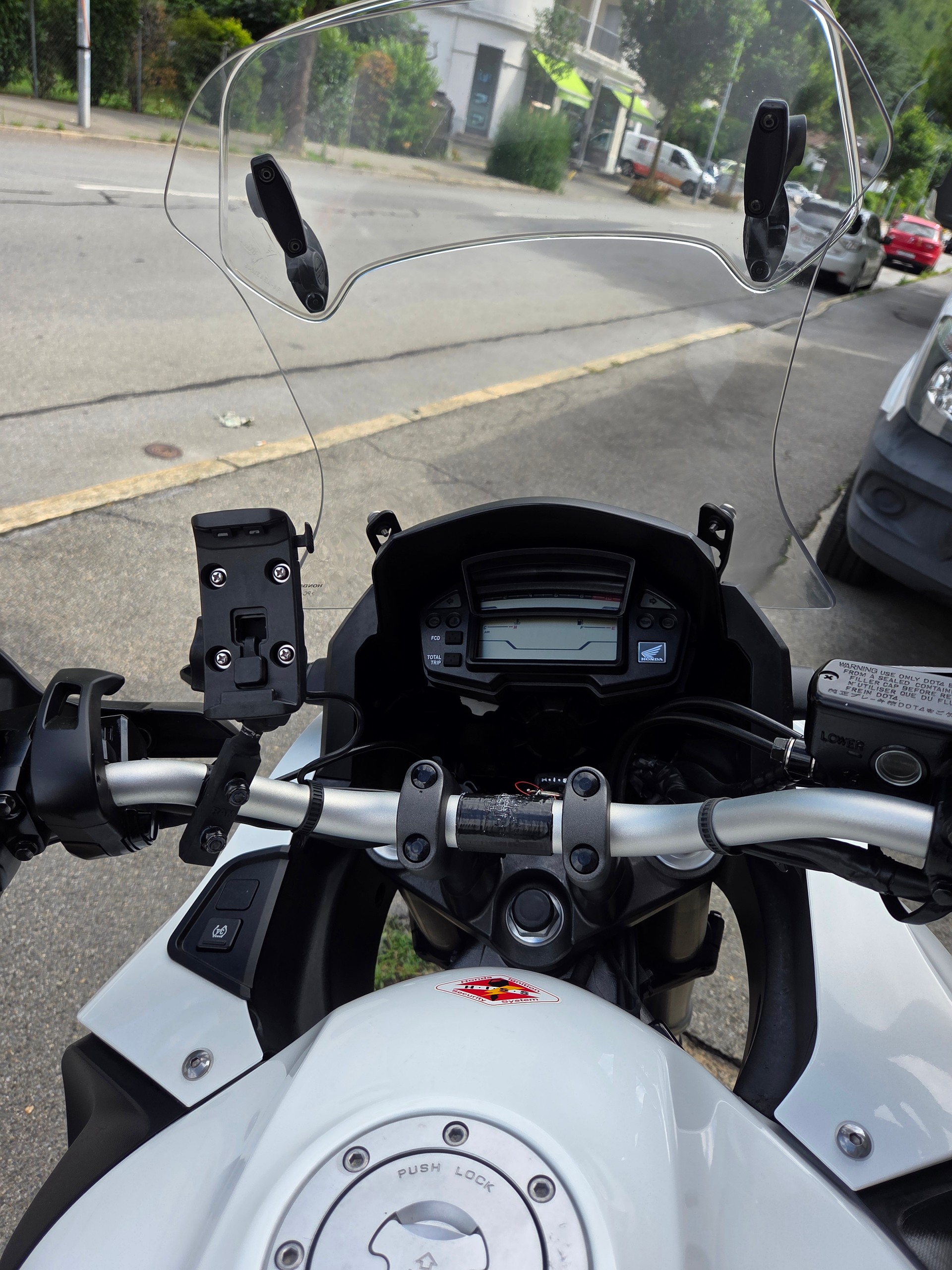 HONDA VFR 1200 X DTC-image-7