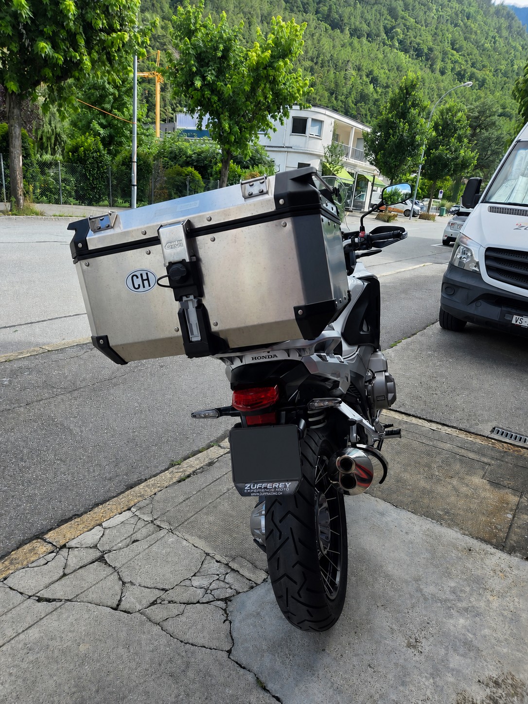 HONDA VFR 1200 X DTC-image-8