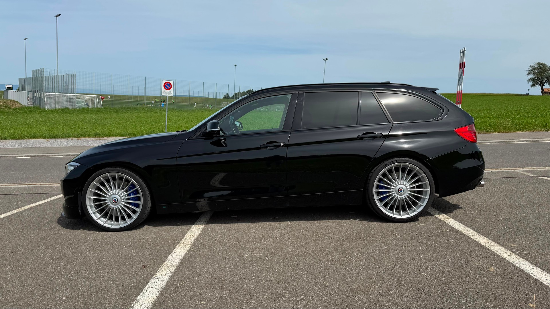 BMW-ALPINA B3 BiTurbo Touring 3.0 xDrive Switch-Tronic-image-1