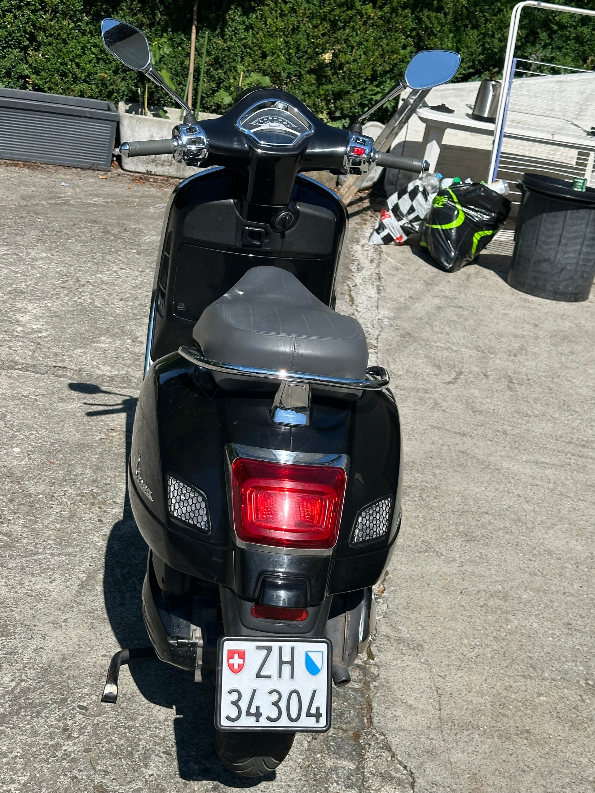 PIAGGIO 300-image-1