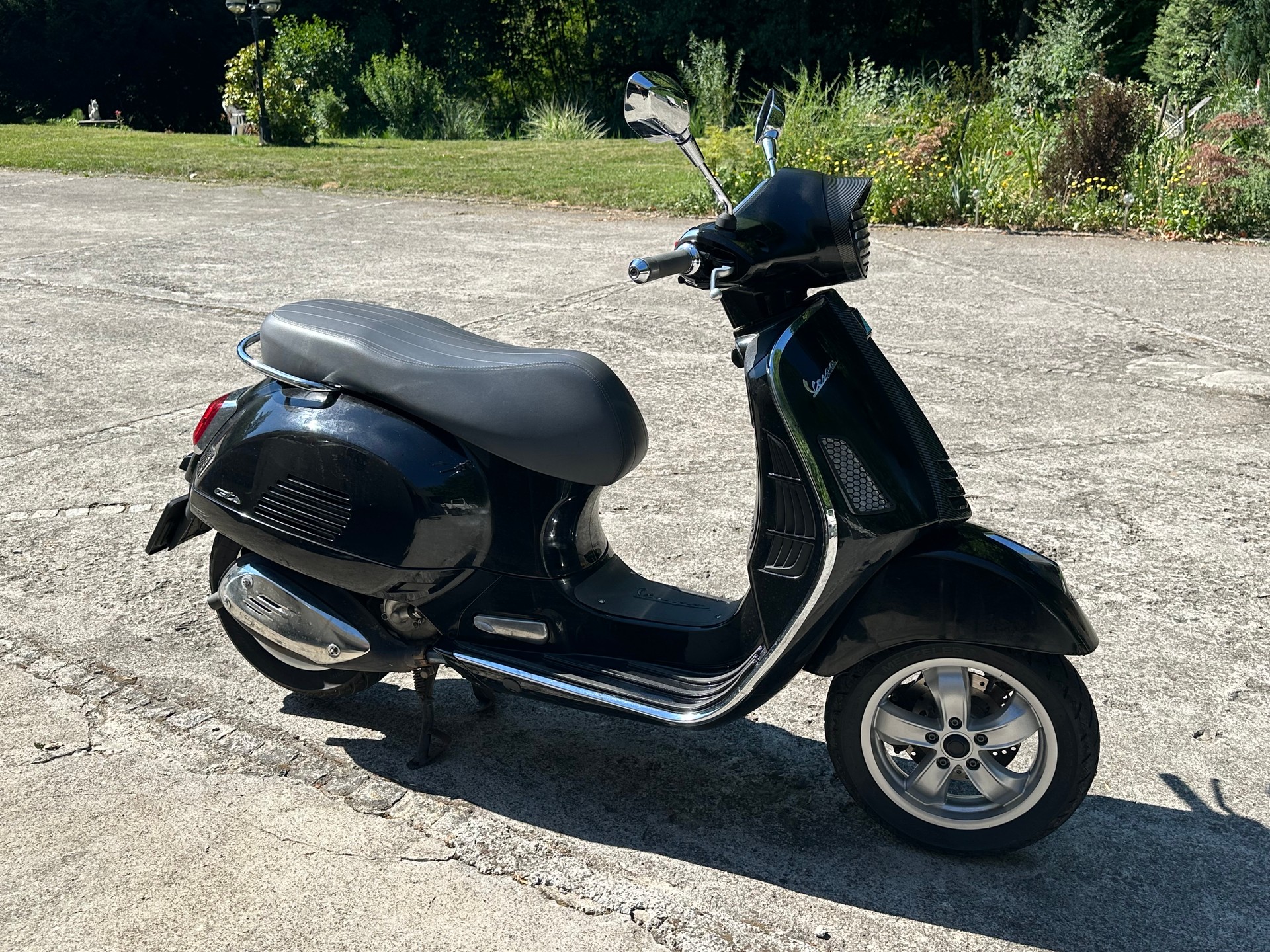 PIAGGIO 300-image-3