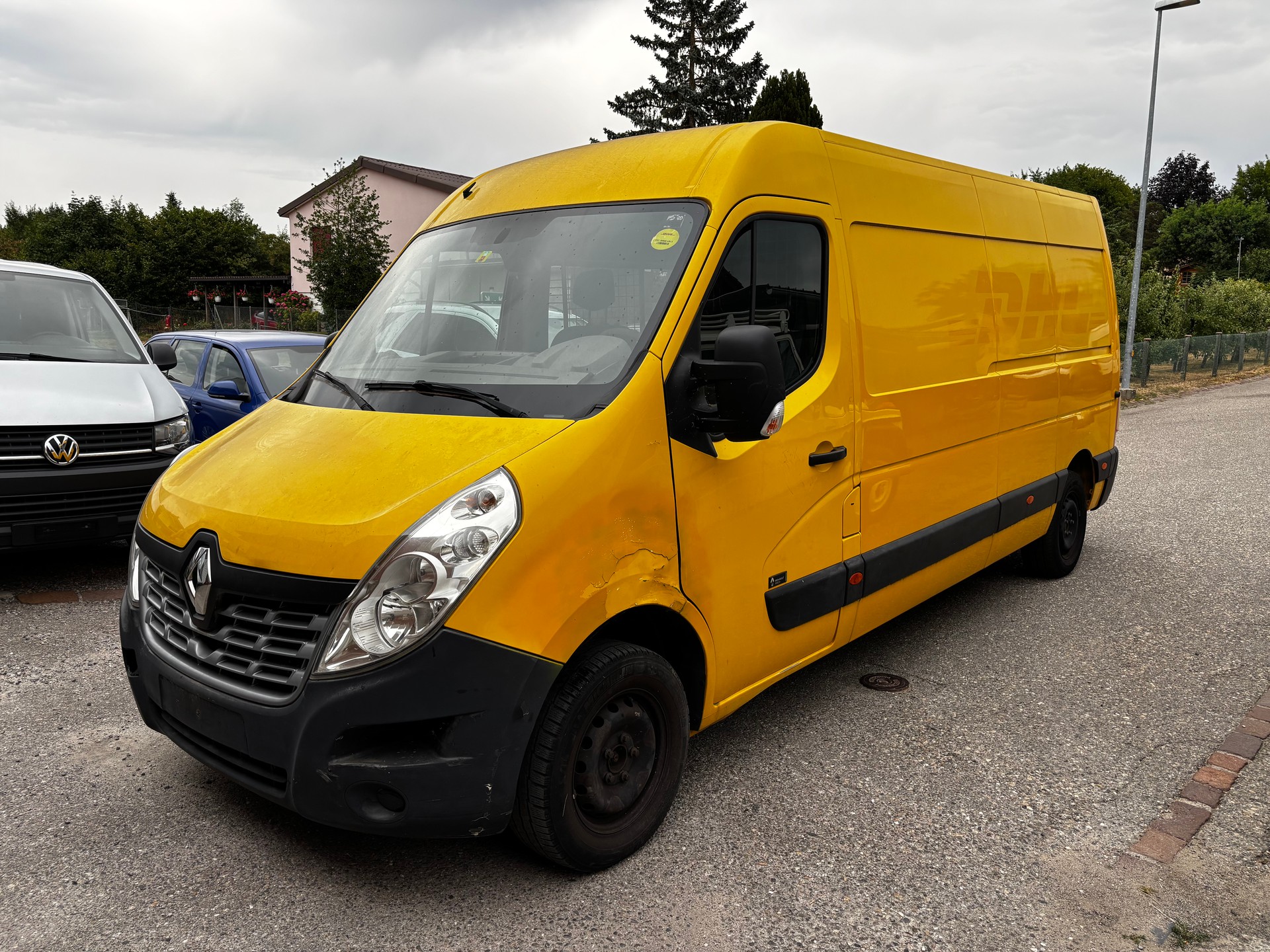 RENAULT Master T35 2.3dCi 125 L3H2-image-1