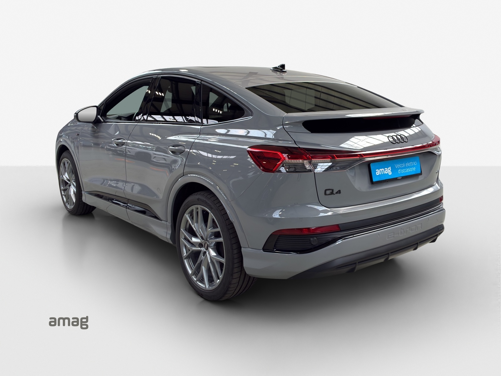 AUDI Q4 Sportback e-tron 50 quattro-showroom-element-3