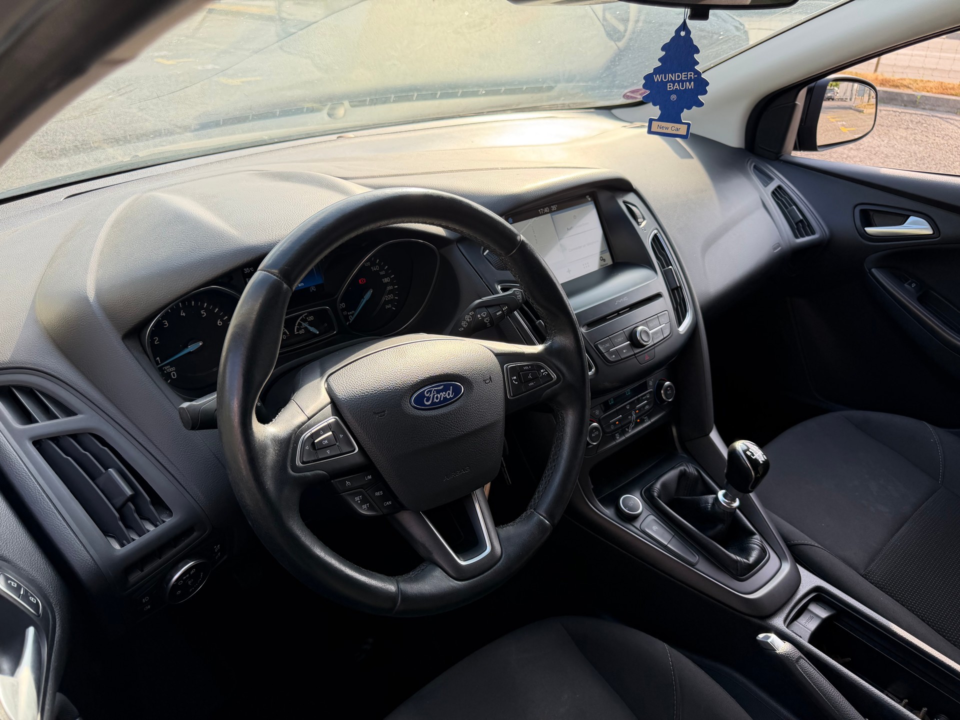 FORD Focus 1.0 SCTi Trend-image-6