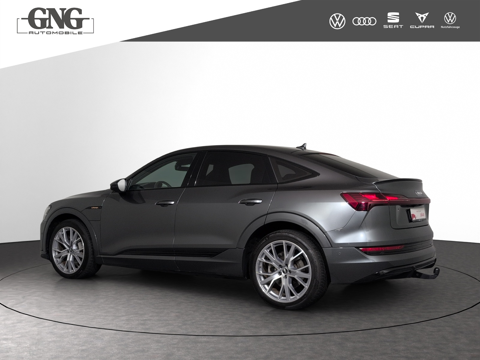 AUDI e-tron 55 Sportback S Line Black Edition quattro-showroom-element-1