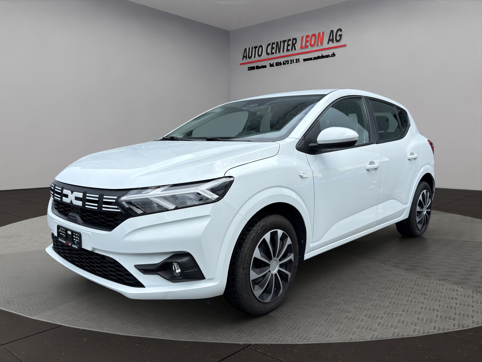 DACIA Sandero TCe 90 Expression-showroom-element-1